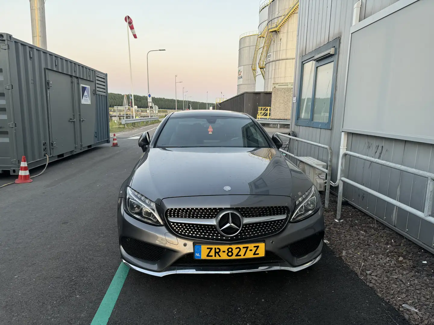 Mercedes-Benz C 250 Prestige Grijs - 1