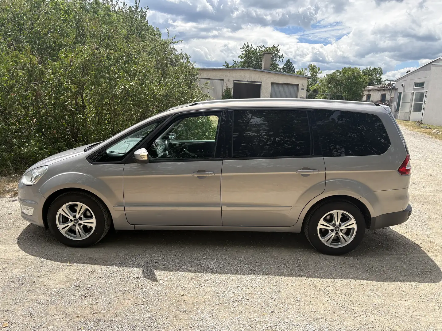 Ford Galaxy Trend 2,0 TDCi DPF - 2
