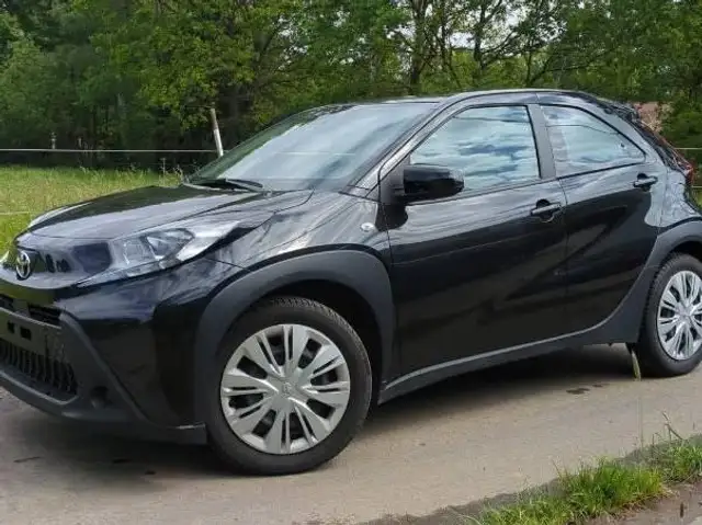 Toyota Aygo X 12/2023 Achteruitrijcamera, Airco,