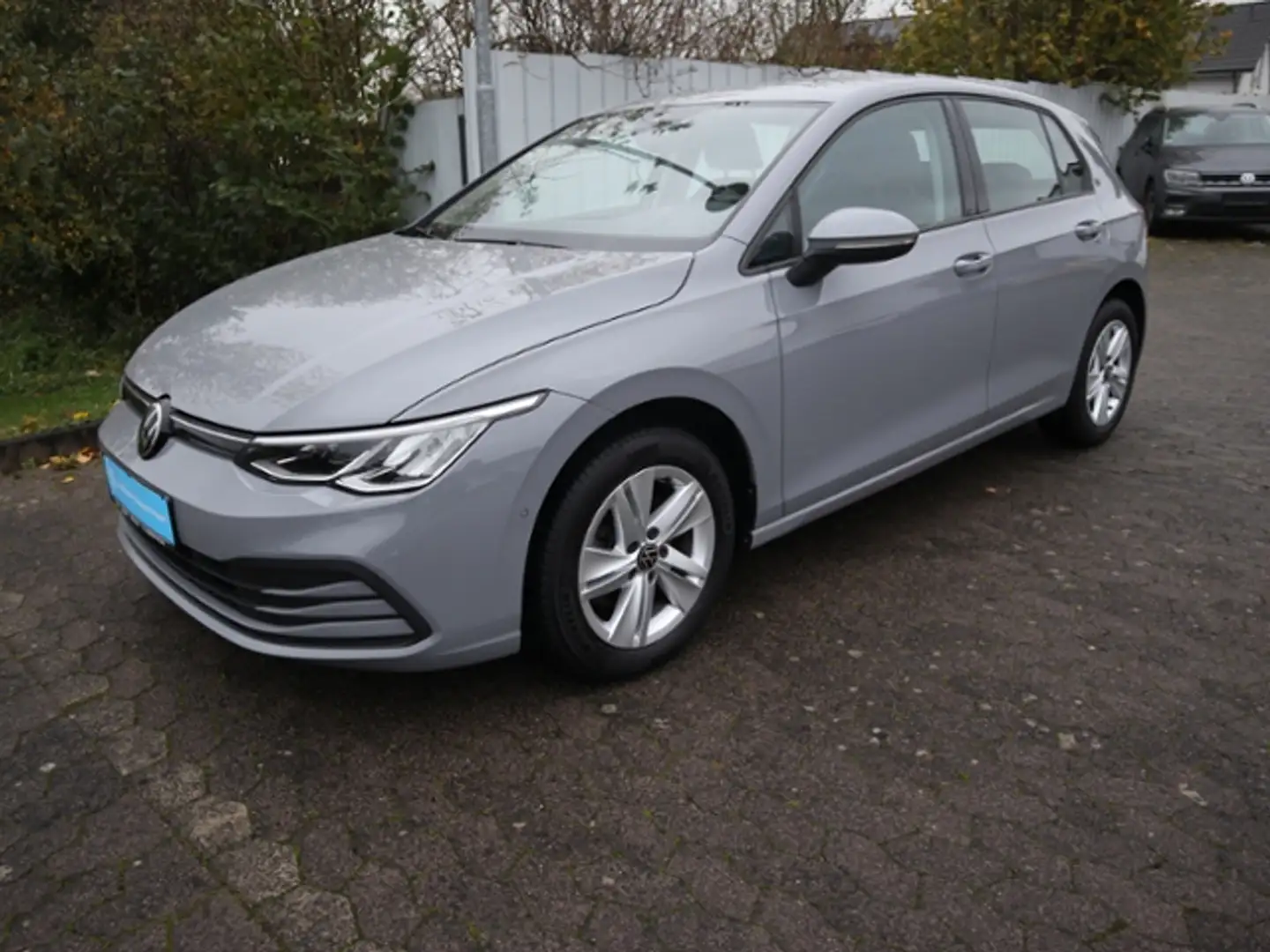 Volkswagen Golf VIII Life 2.0 TDI DSG AHK/STANDHZG Gris - 2