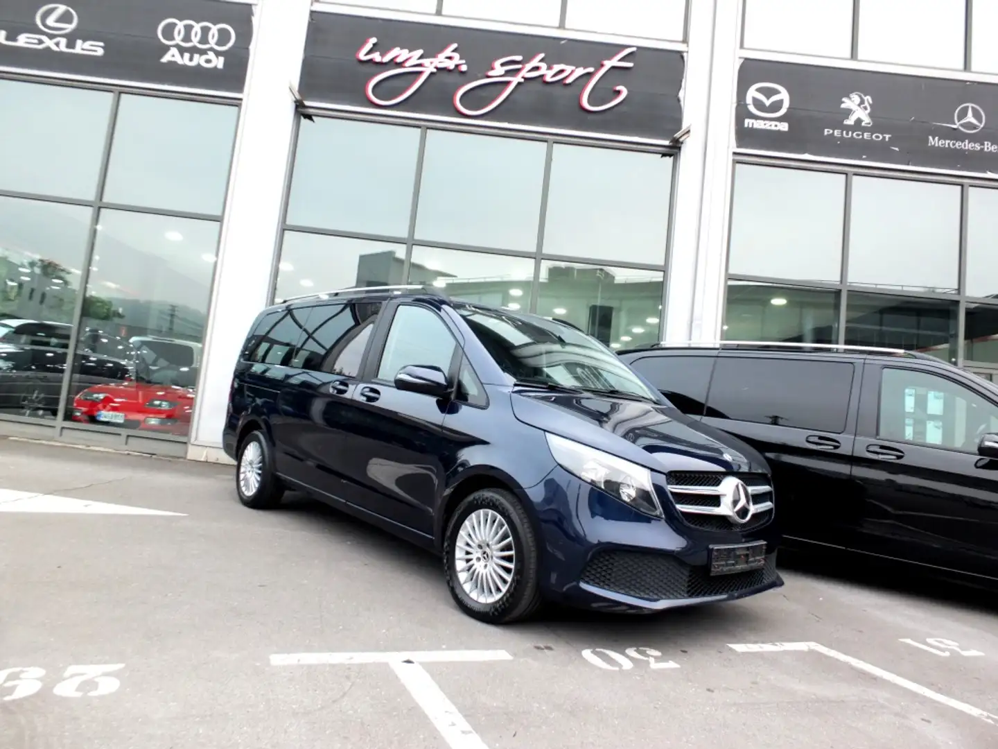 Mercedes-Benz V 220 220d Marco Polo Horizon 4MATIC Blau - 1