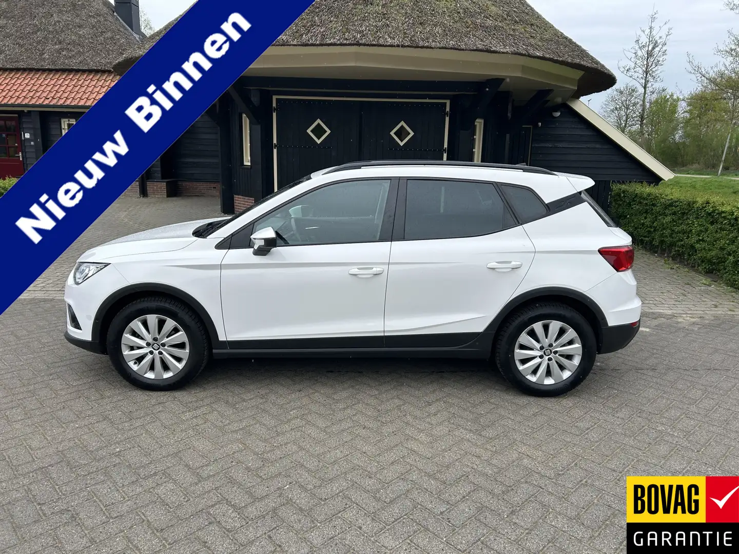 SEAT Arona 1.0 TSI Style Business Intense Weiß - 1