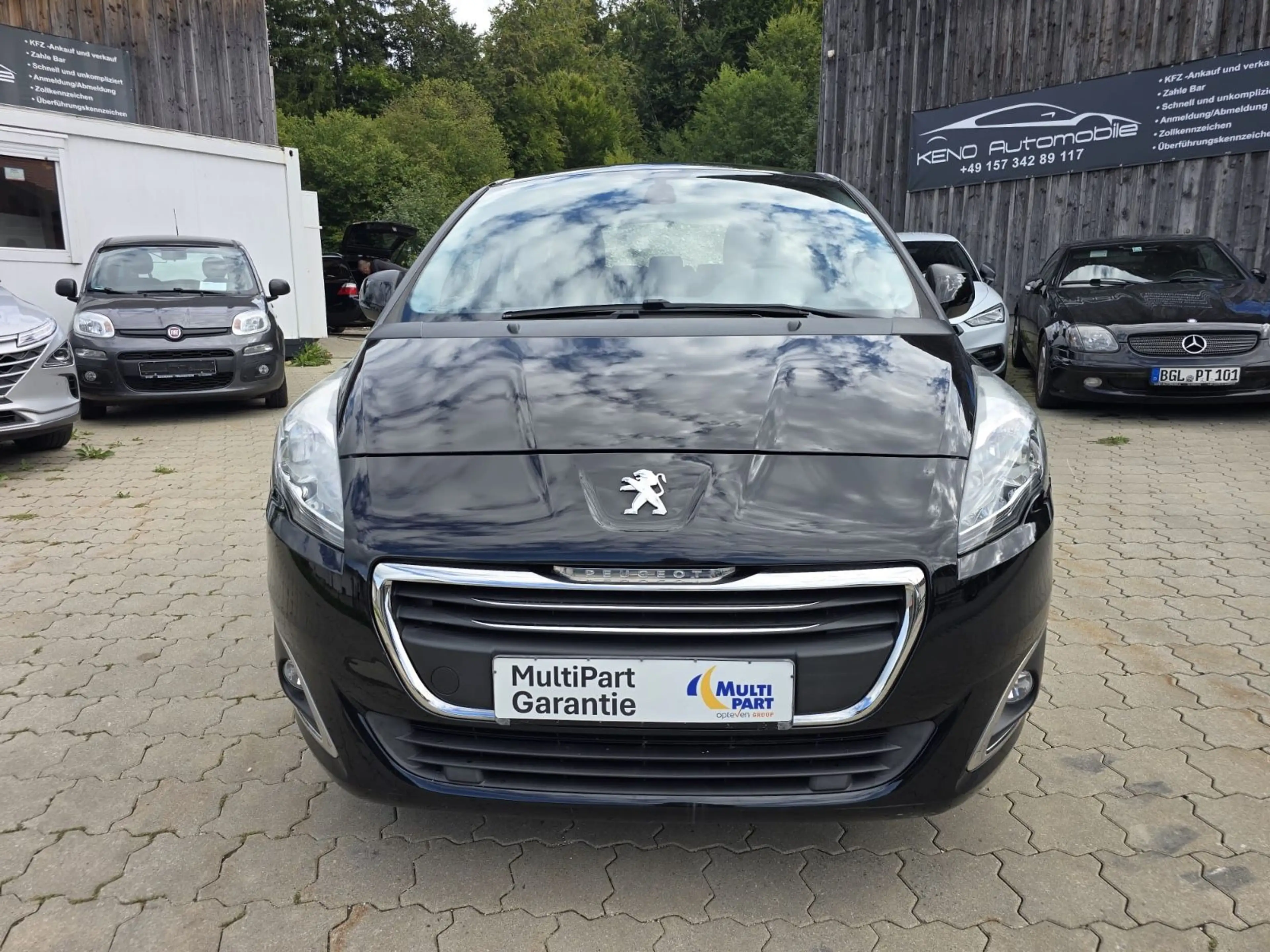Peugeot 5008 Active — photo 2