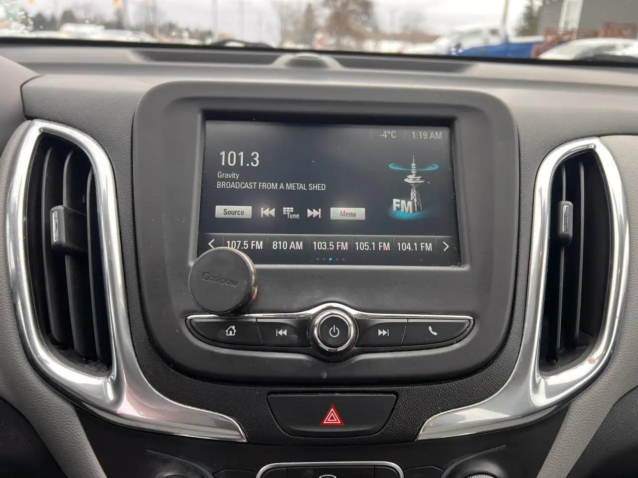 Chevrolet Equinox снимка Chevrolet Equinox