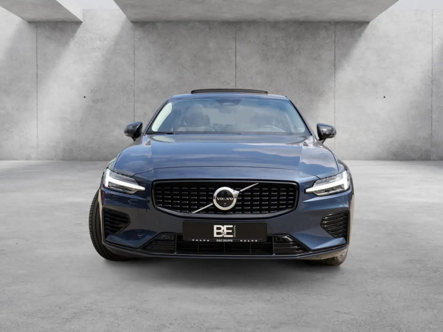 Volvo S60 Lim. T8 Ultimate Dark Recharge Plug-In Hybrid AWD Blau - 2
