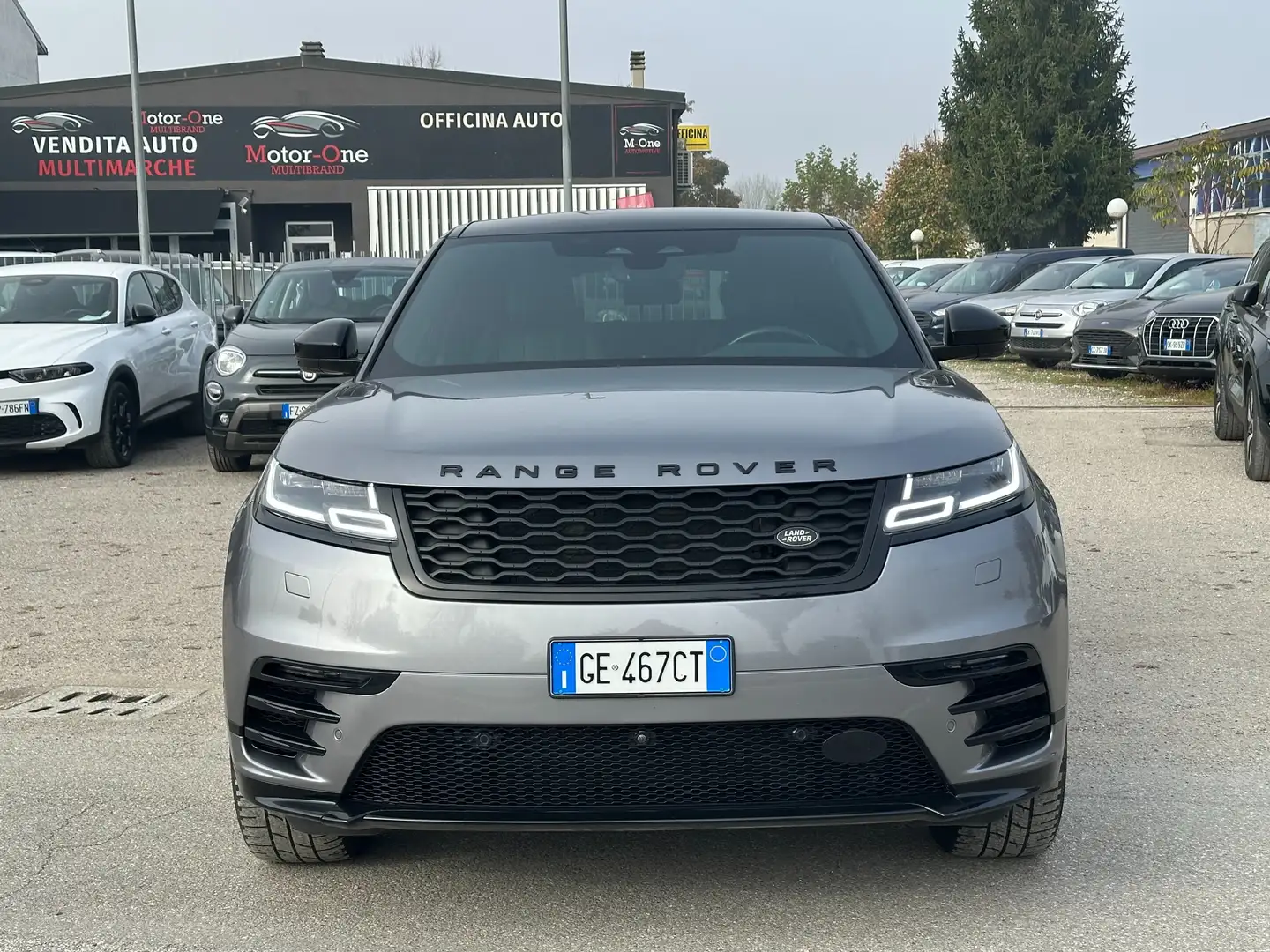 Land Rover Range Rover Velar 2.0d i4 mhev R-Dynamic S 4wd 204cv auto Grau - 2