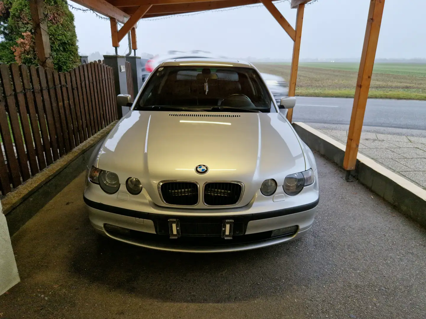 BMW 316 316ti Coupé Silber - 2