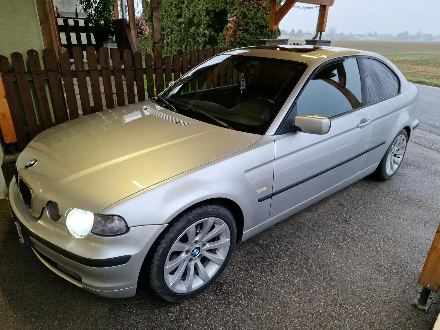 BMW 316 316ti Coupé Silber - 1