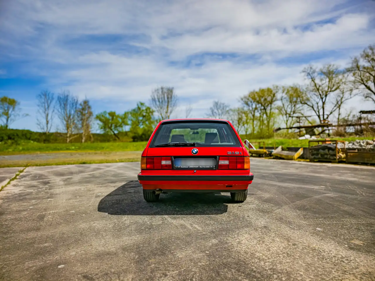 BMW 318i touring, foto 2