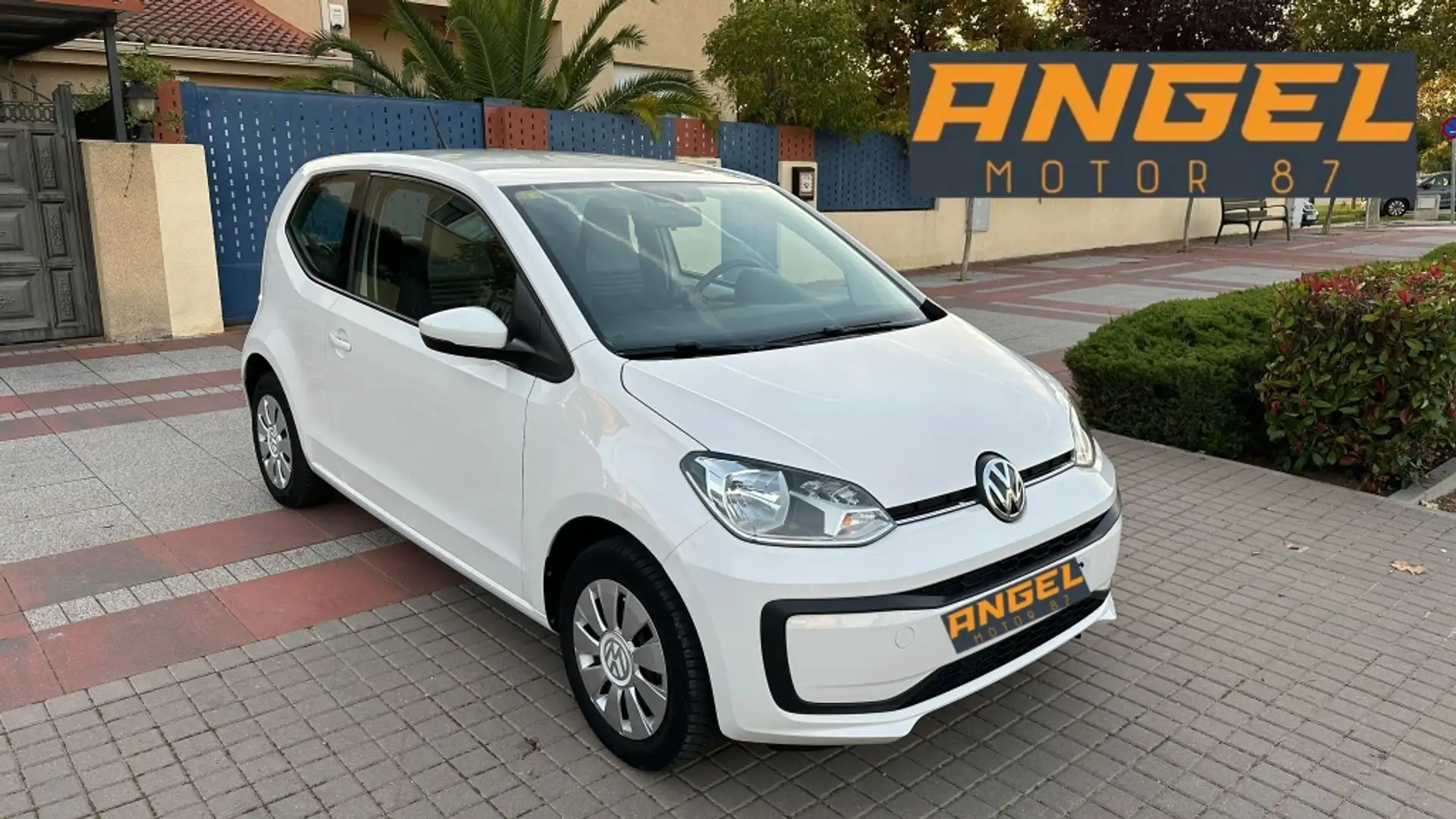 Volkswagen up! 1.0 Move 44kW Blanc - 2