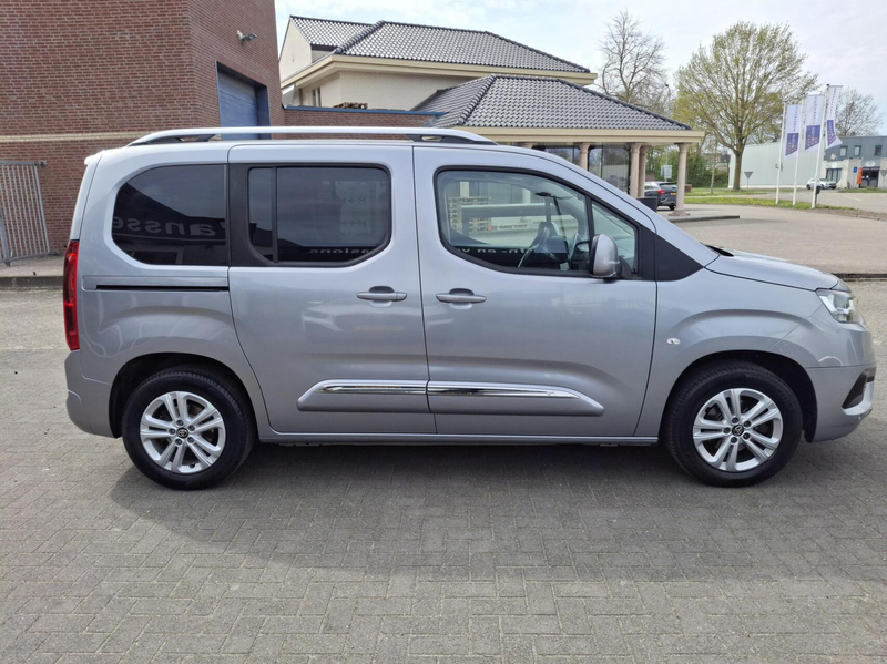 Peugeot Partner PROACE CITY Verso 1.2 Turbo Daynamic Camera Trekha — photo 7