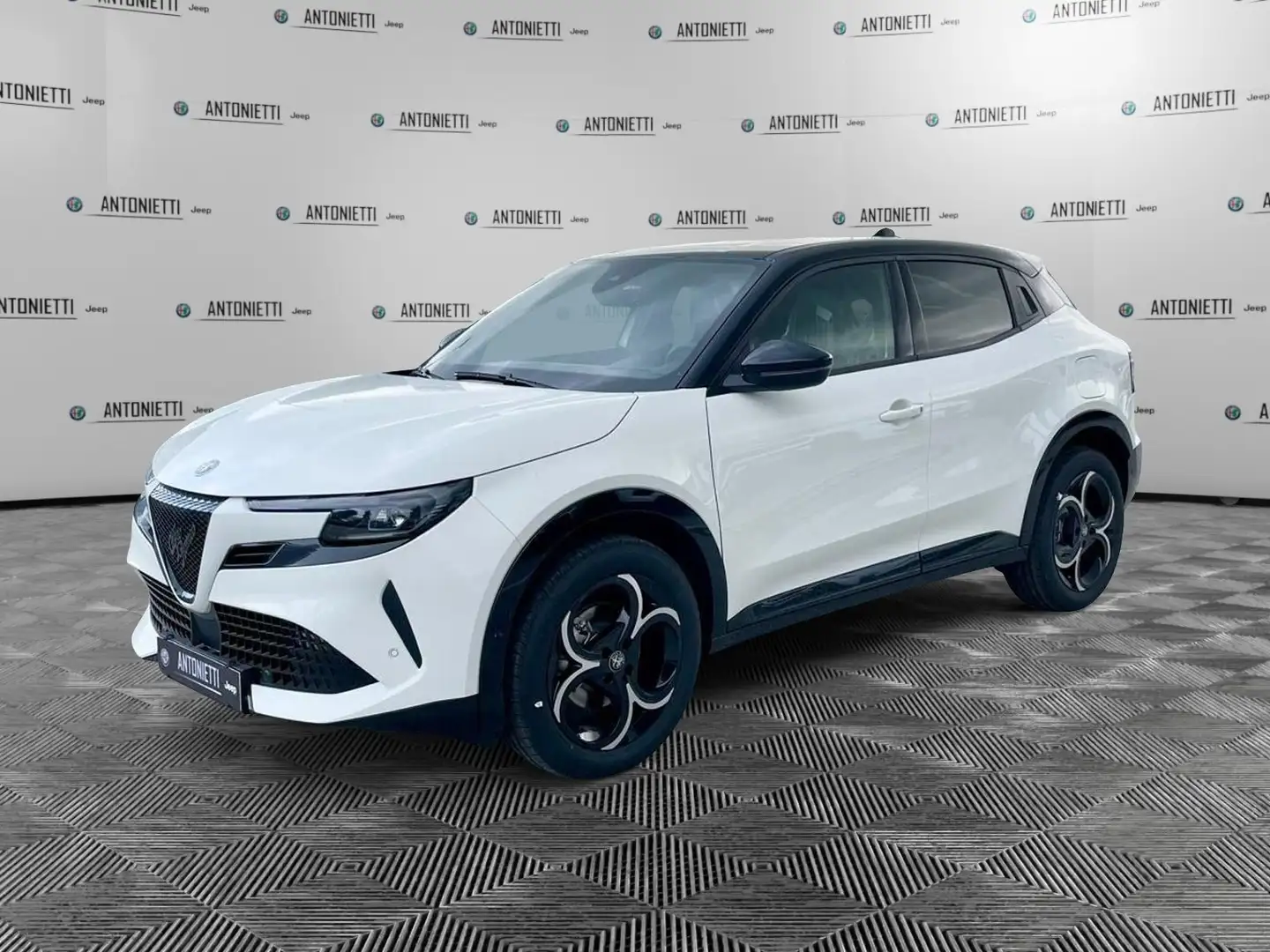 Alfa Romeo Junior Junior 1.2 136 CV Hybrid eDCT6 Q4 Blanco - 1