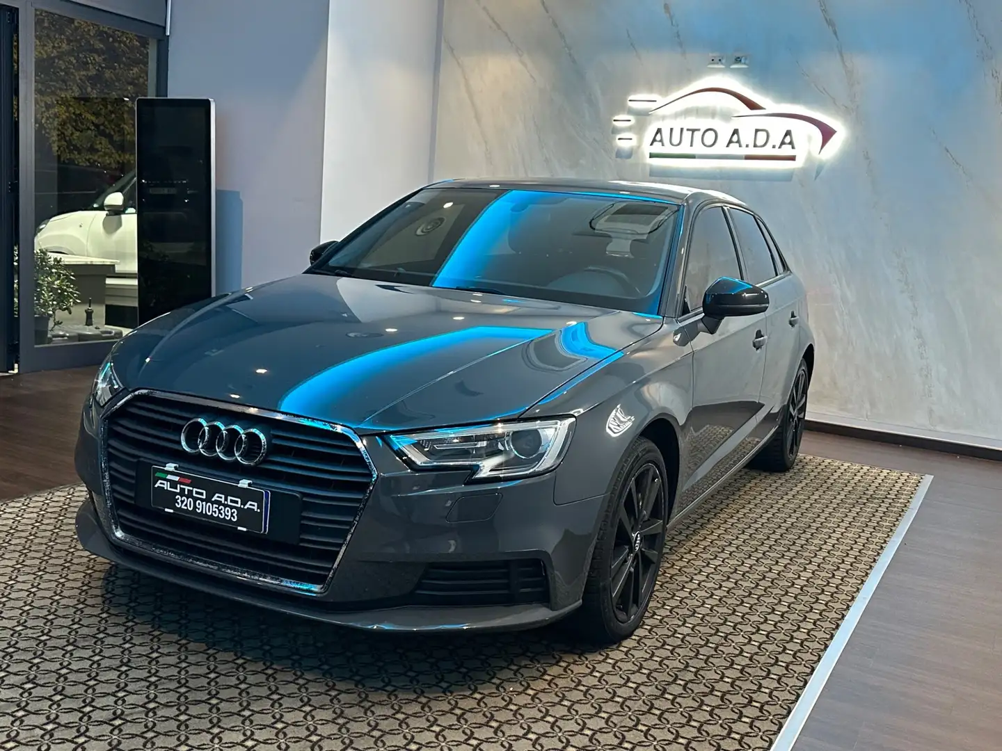 Audi A3 A3 SPB 30 TDI S tronic Business Grigio - 2