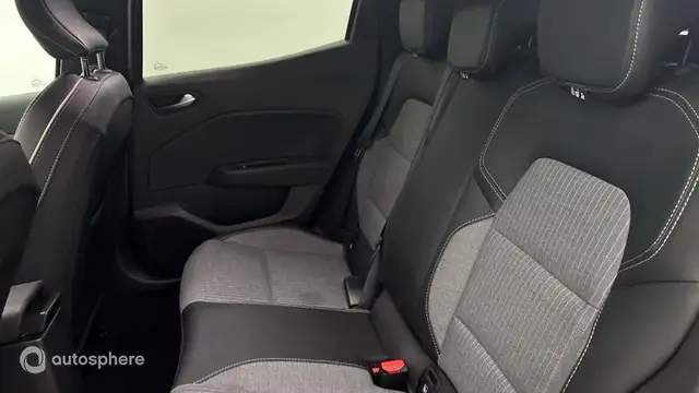 Renault Clio view 13
