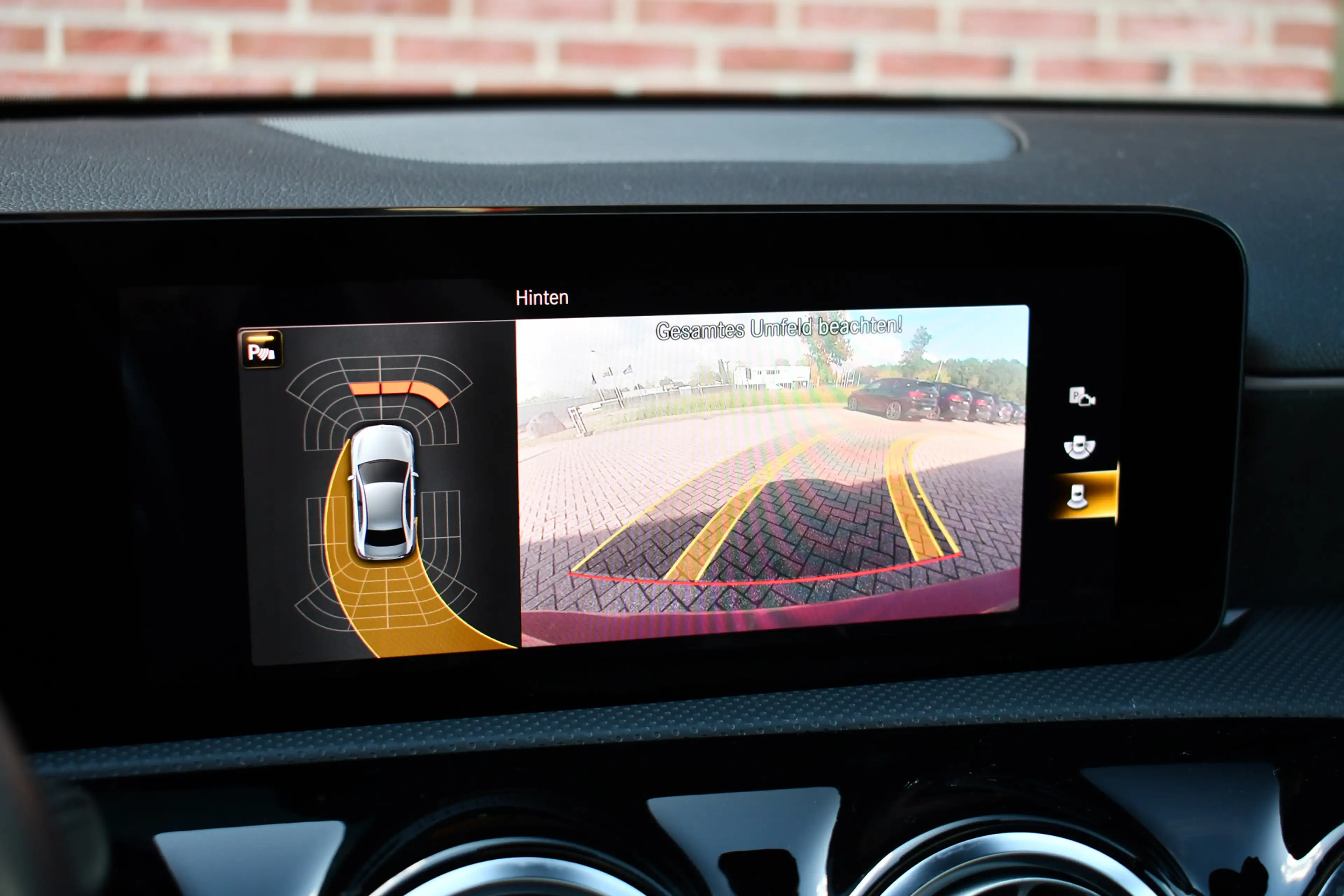 Mercedes-Benz A 250 e AMG Line Pano Night Carplay Camera — photo 11