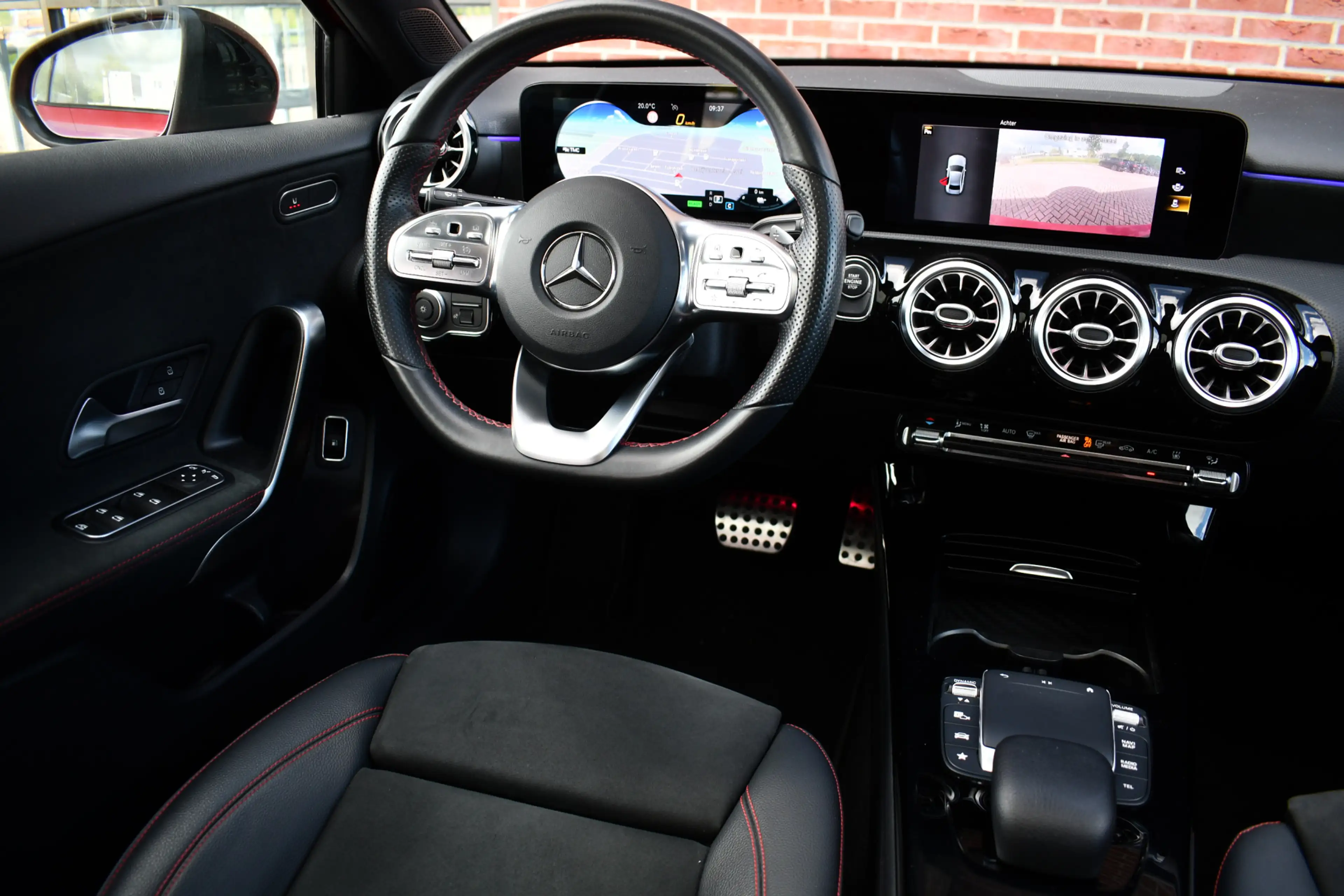 Mercedes-Benz A 250 e AMG Line Pano Night Carplay Camera — photo 3