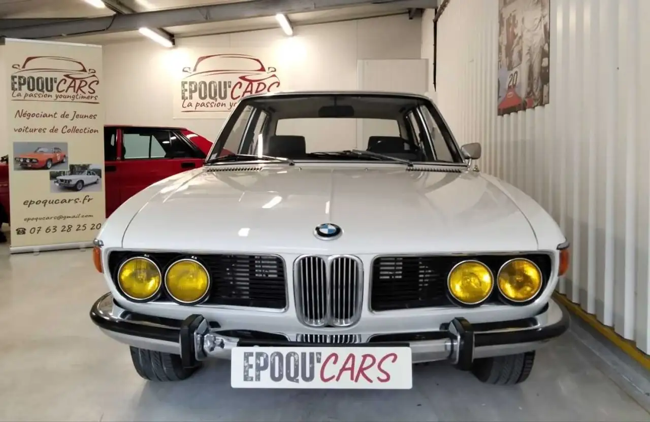 BMW E3 2500/4, foto 2