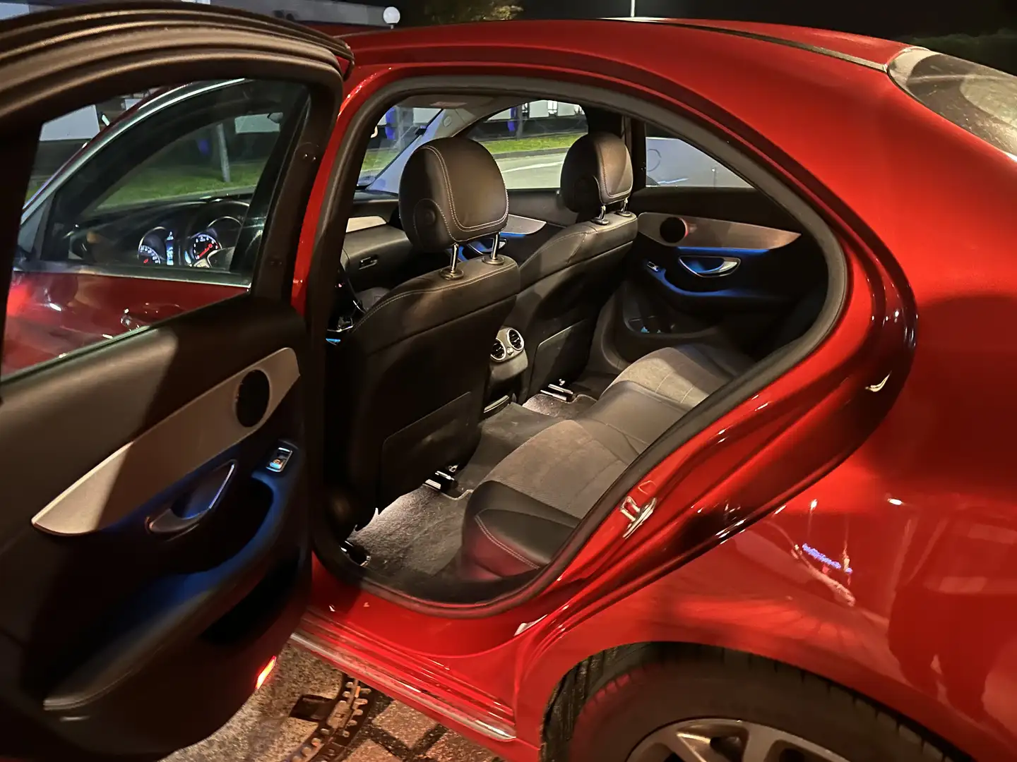 Mercedes-Benz C 250 9G-TRONIC Avantgarde - 2