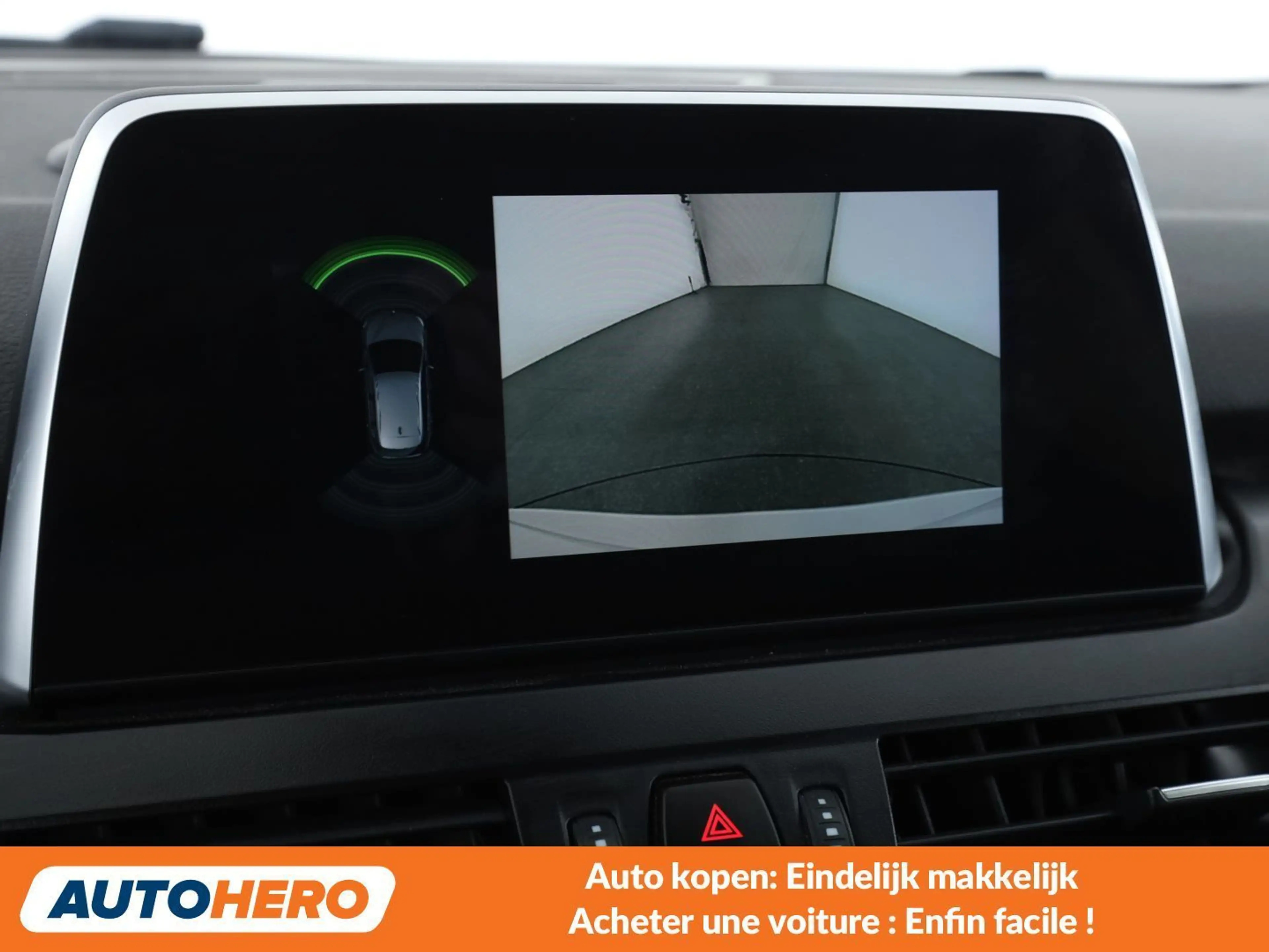 BMW 225 225xe Active Tourer Advantage — photo 9