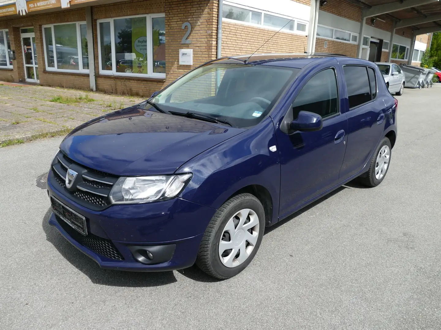 Dacia Sandero 1.2 16V Laureate Klima Radio  Bluetooth HU/AU NEU Blau - 1