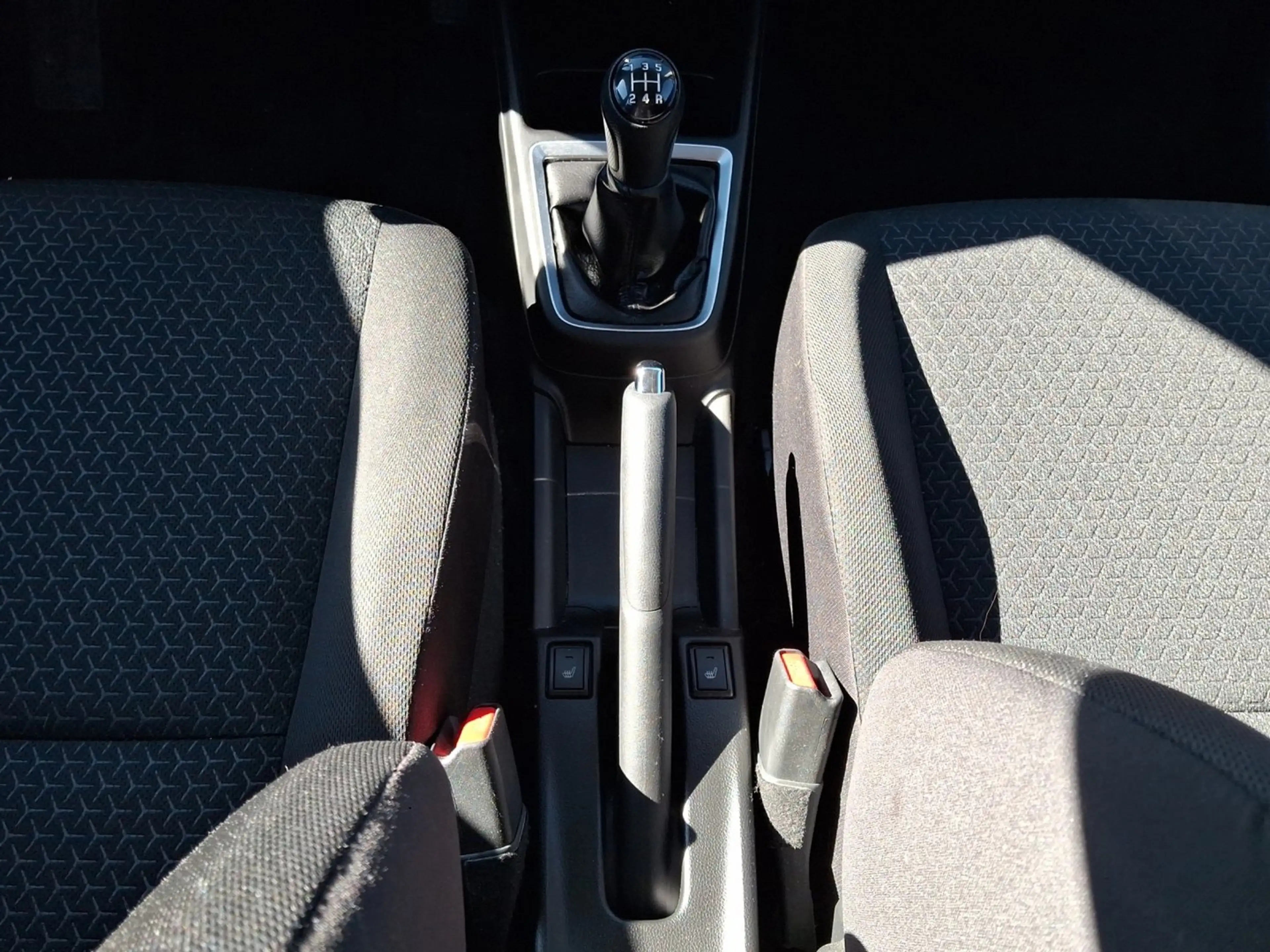 Suzuki Swift 1,2 Hybrid DualJet Allgrip Shine — photo 15