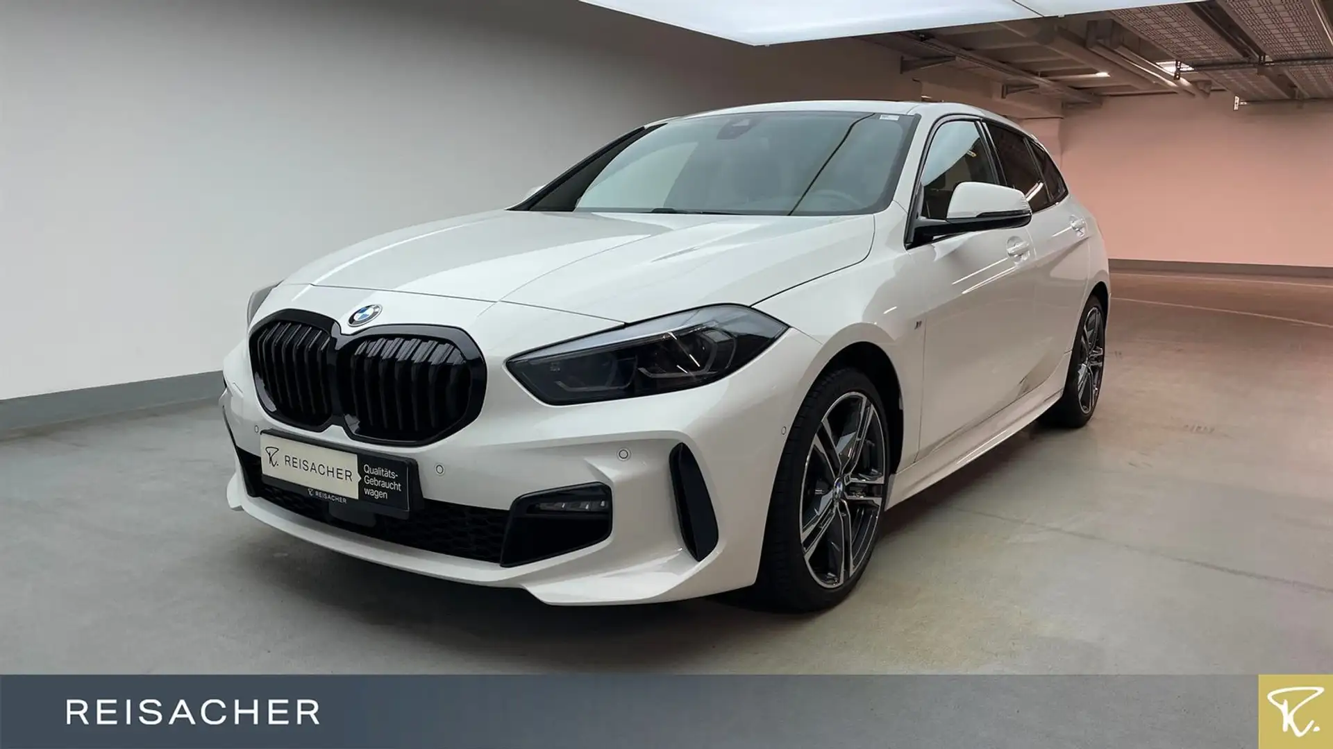 BMW 118 iA M-Sport DKG LCProf Pano LkdHzg LM18" Blanc - 1