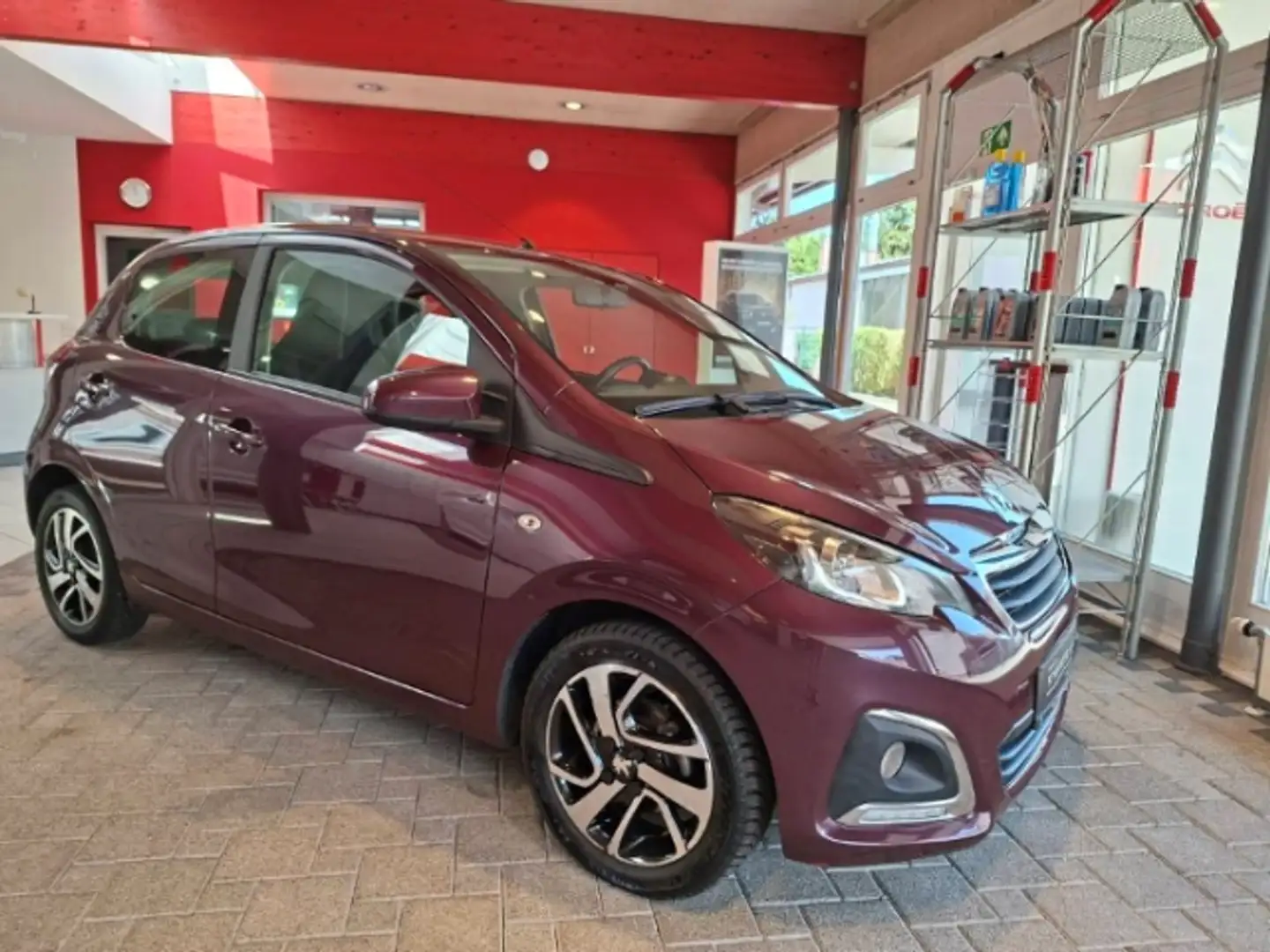 Peugeot 108 Allure 1.2 VTi PureTech *Sitzheizung* Rosso - 1