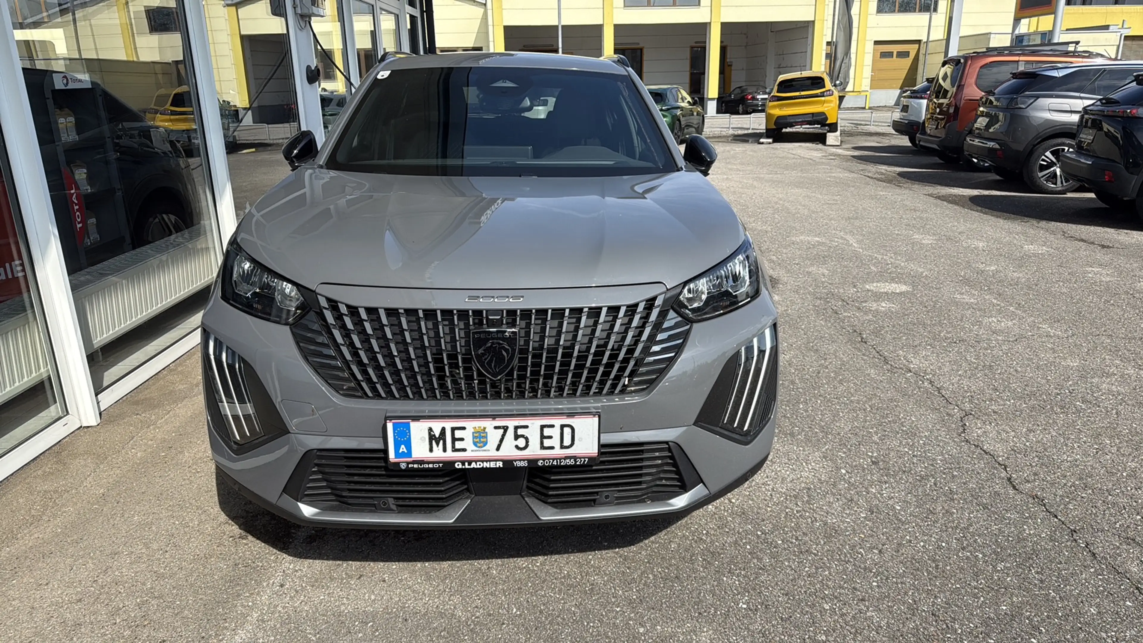 Peugeot e-2008 Allure 54kWh — photo 5