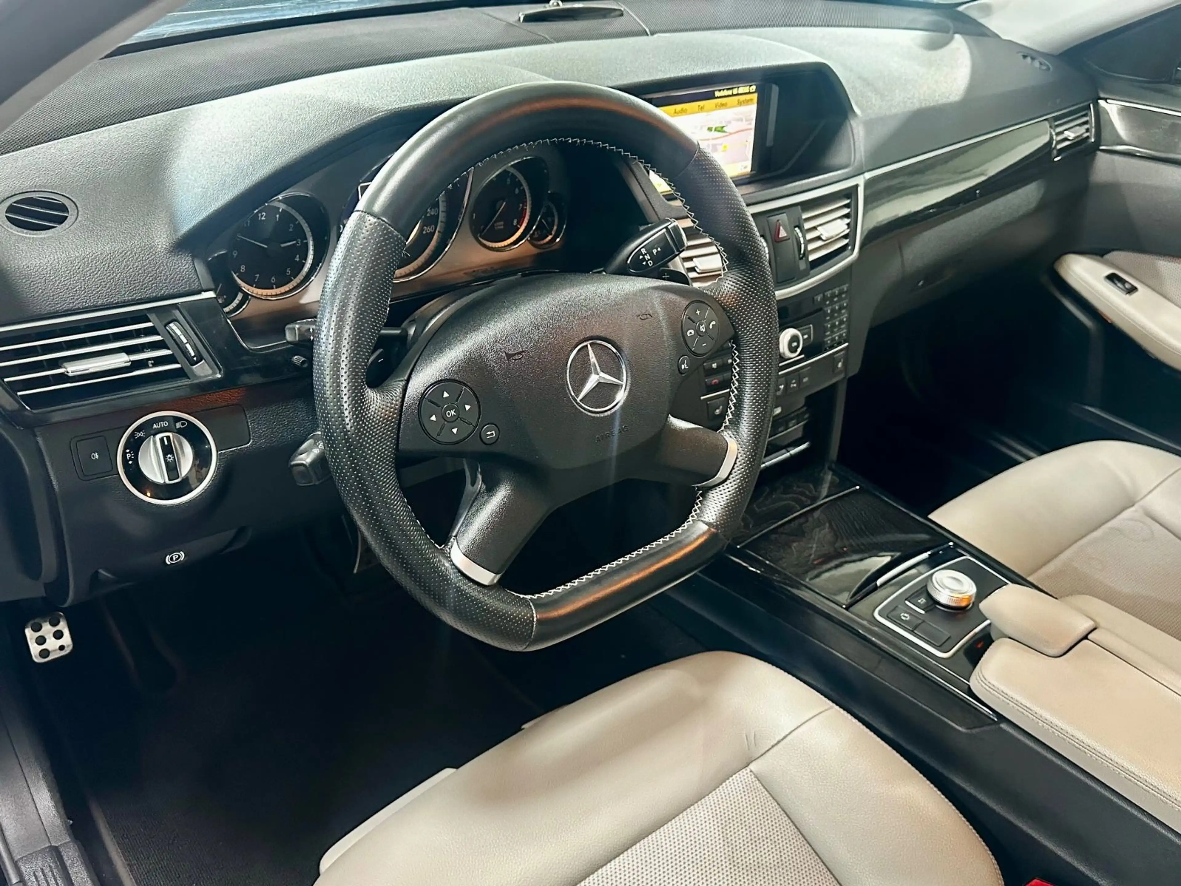 Mercedes-Benz E 250 CGI BlueEffi,Avantgarde,LED,SportPaket,TOP — photo 15
