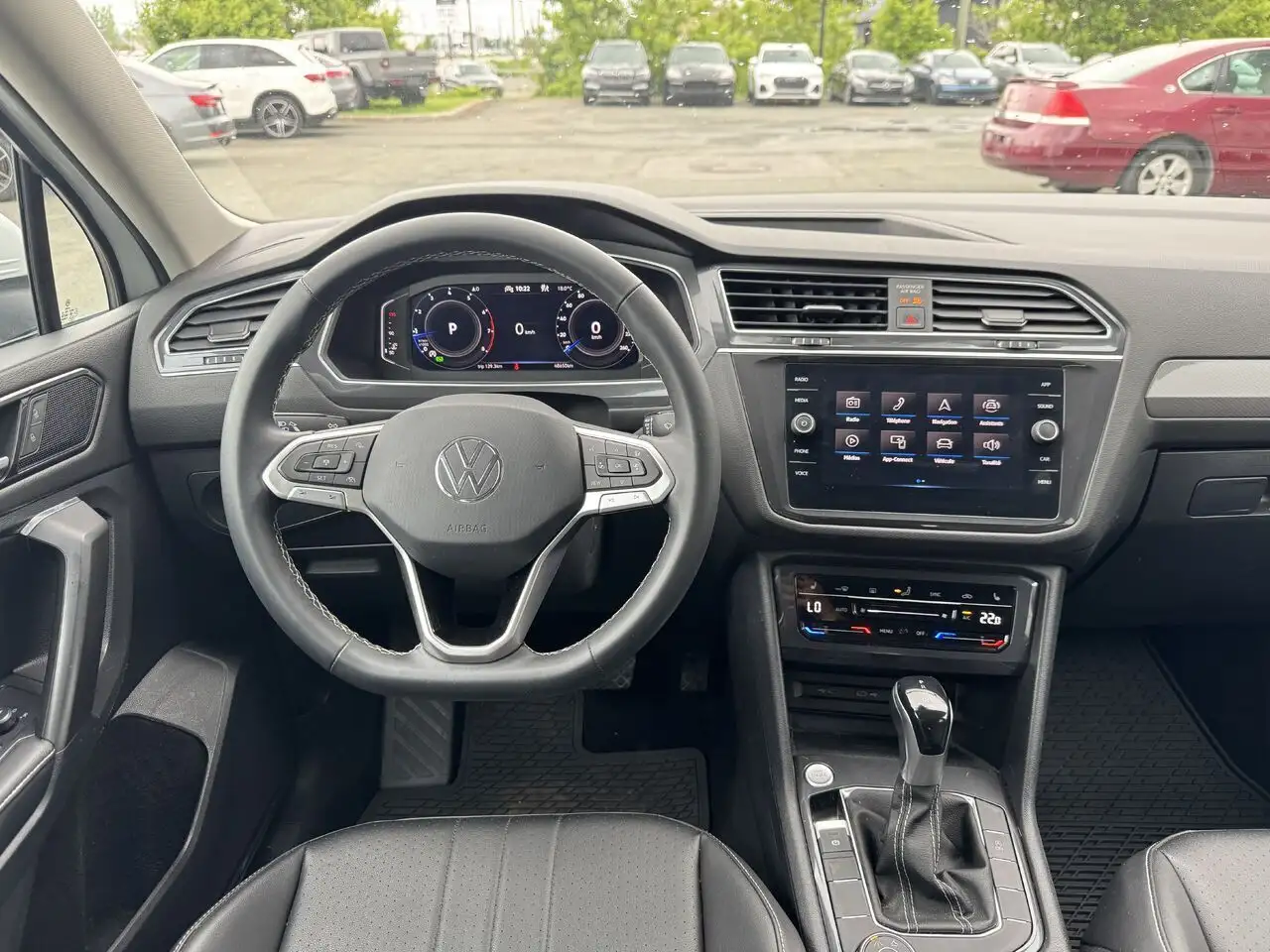 Volkswagen Tiguan снимка Volkswagen Tiguan