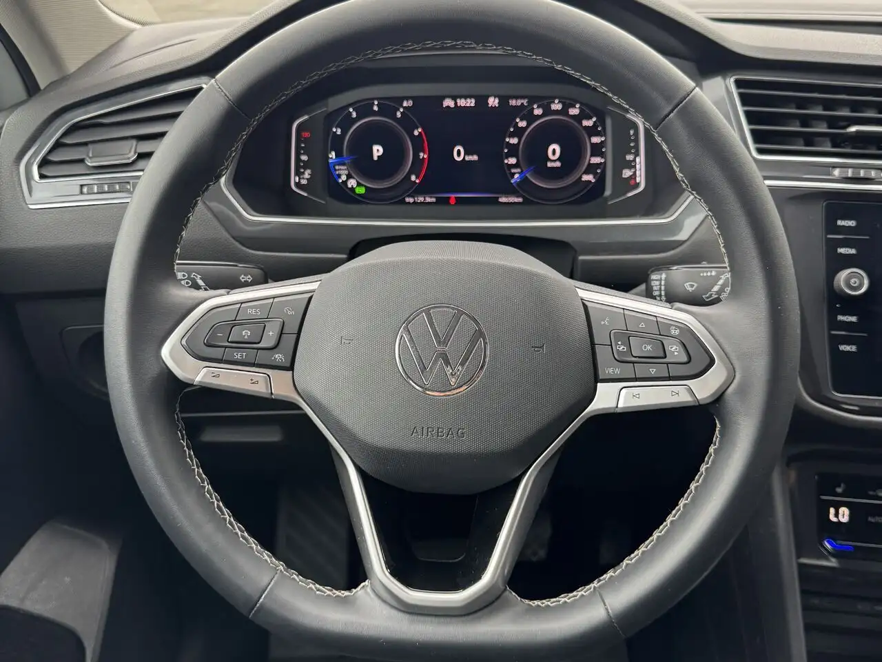 Volkswagen Tiguan снимка Volkswagen Tiguan