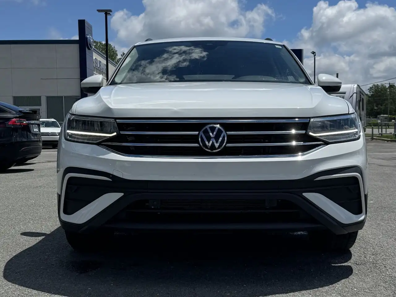 Volkswagen Tiguan снимка Volkswagen Tiguan