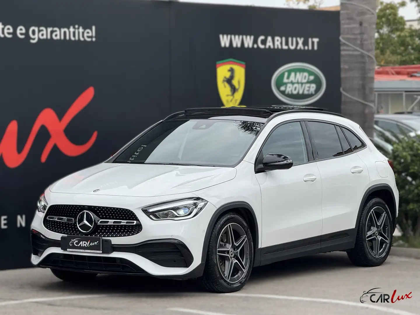 Mercedes-Benz GLA 180 d Automatic Premium AMG 116CV TETTO MULTIBEAM Blanc - 1