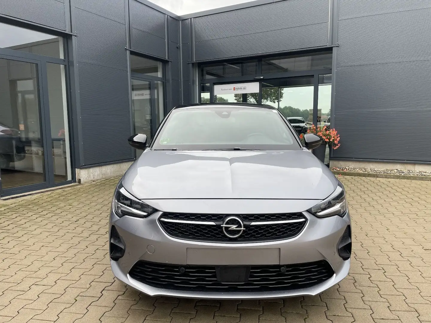 Opel Corsa F GS Line Automatik Navi/RFK/LED Grau - 2