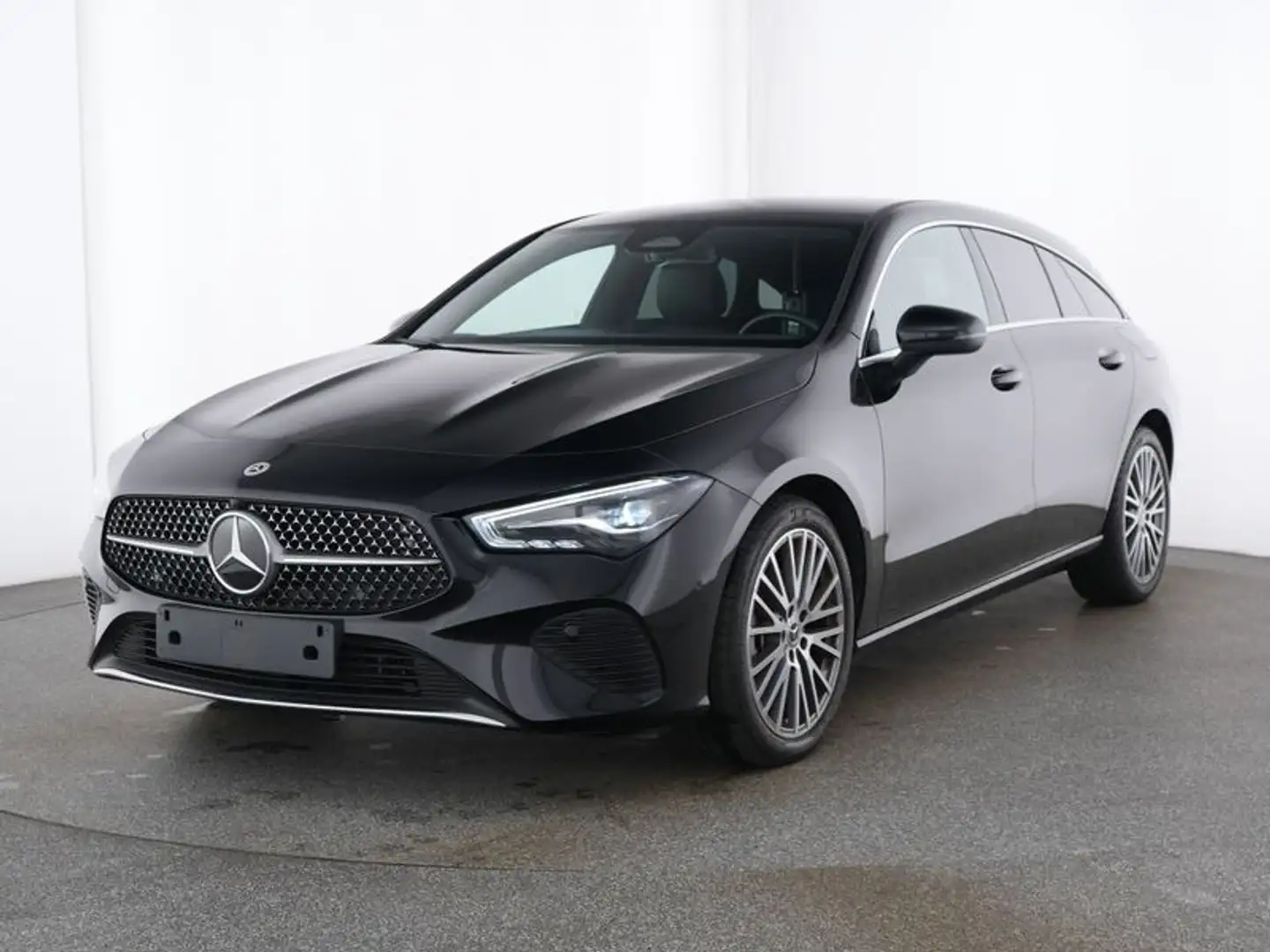 Mercedes-Benz CLA 180 Shooting Brake Progressive Winterp. Negro - 2