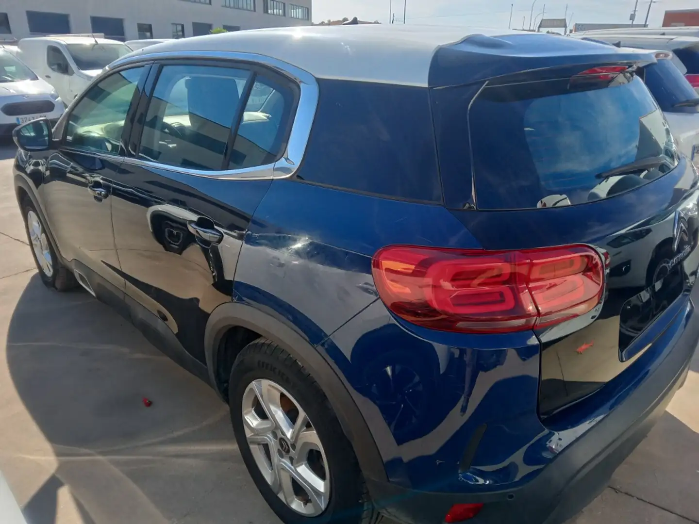 Citroen C5 Aircross PureTech S&S C-Series EAT8 130 Azul - 2