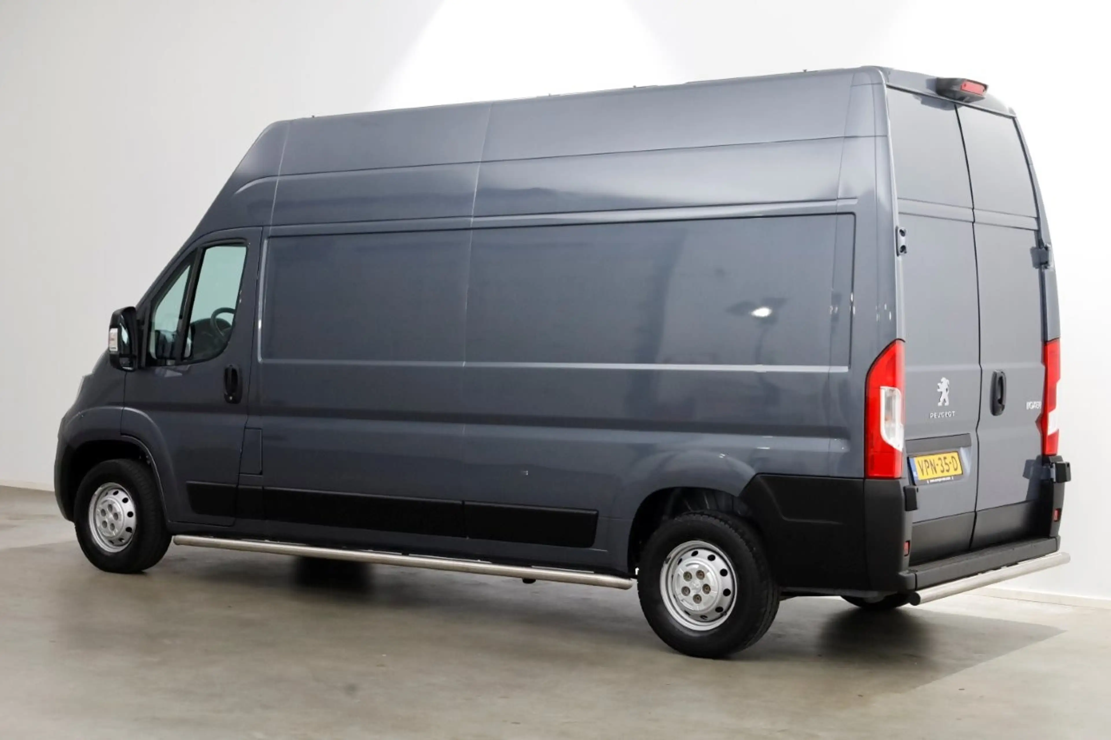 Peugeot Boxer 335 2.2 BlueHDi 140pk L3H3 Premium Airco/Camera 04 — photo 9
