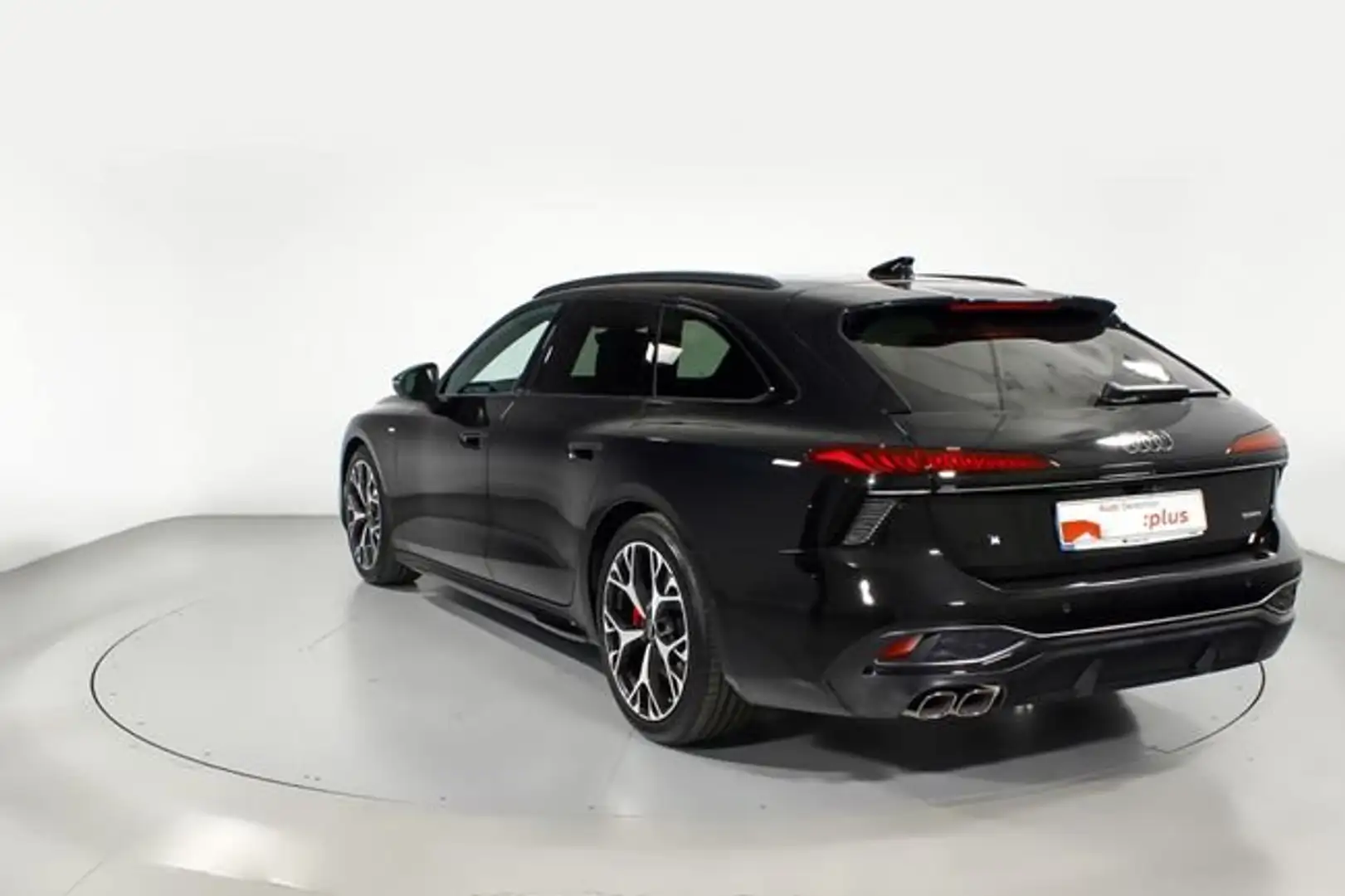 Audi A6 Avant 2.0TDI Black line quattro S tronic 150kW Negro - 2