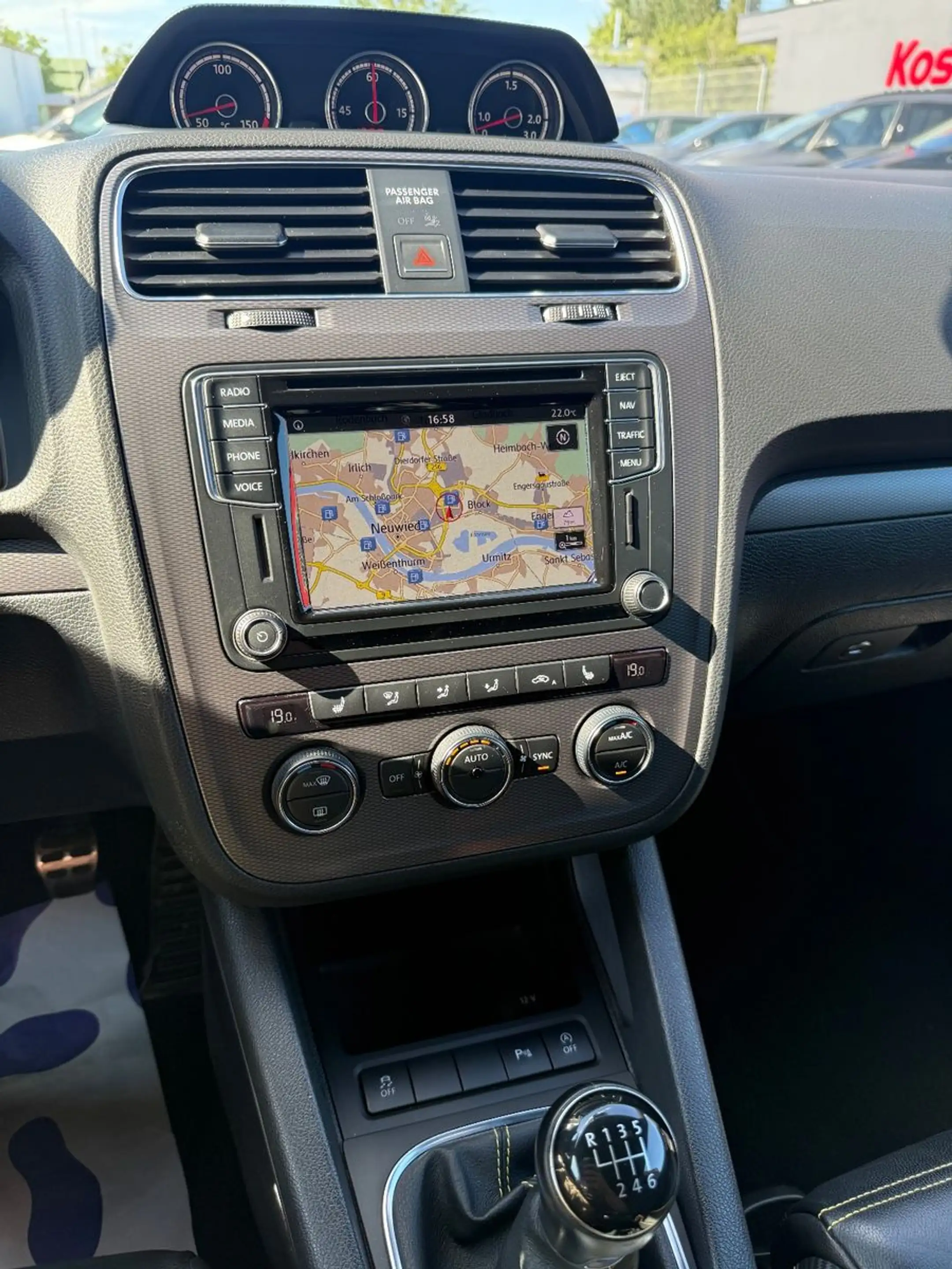 Volkswagen Scirocco 2.0 TSI R Line Club Edition Kamera — photo 13