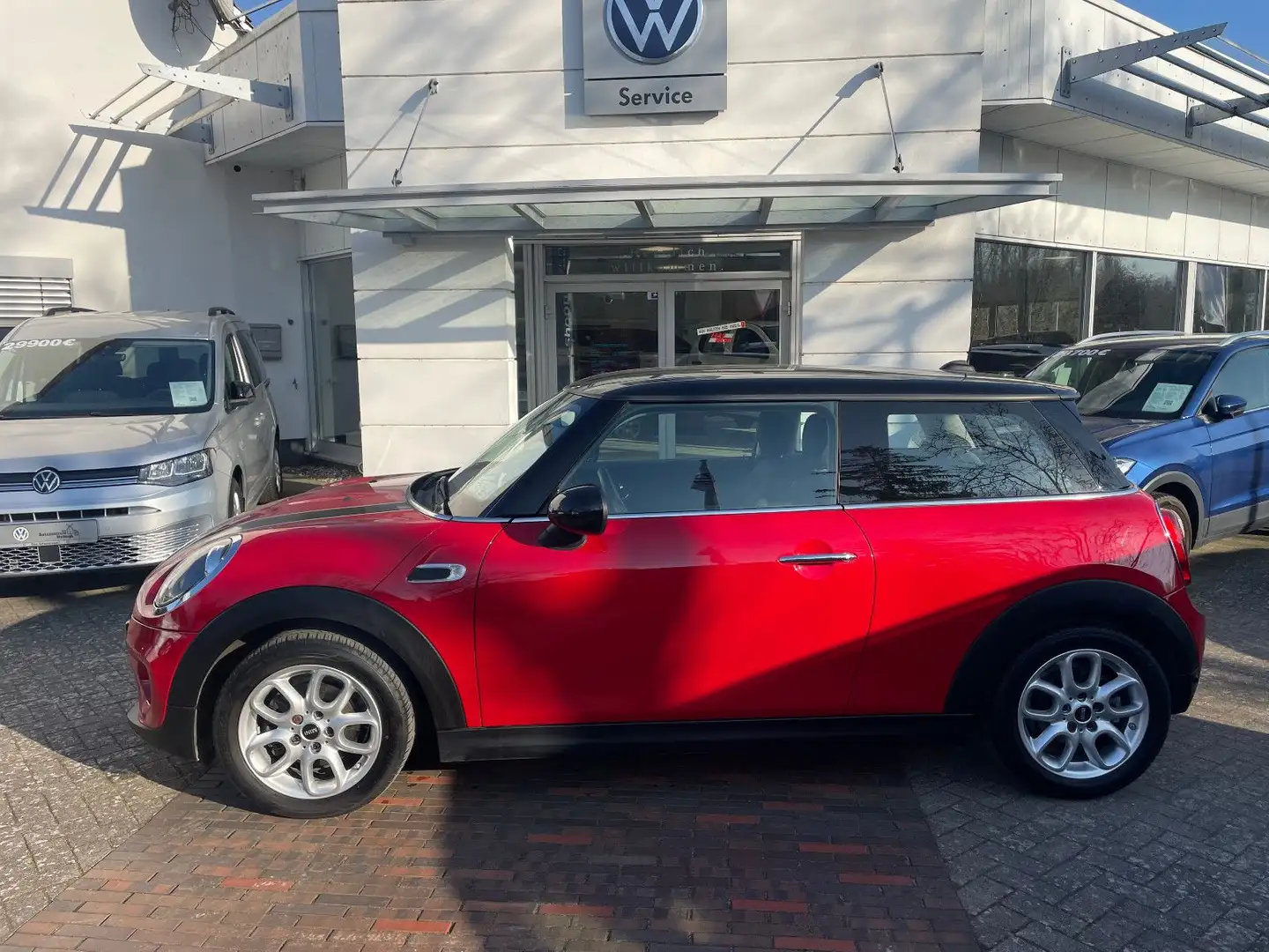 MINI Cooper D 1.5 TDI DSG Bluetooth PDC Sitzheizung Czerwony - 1