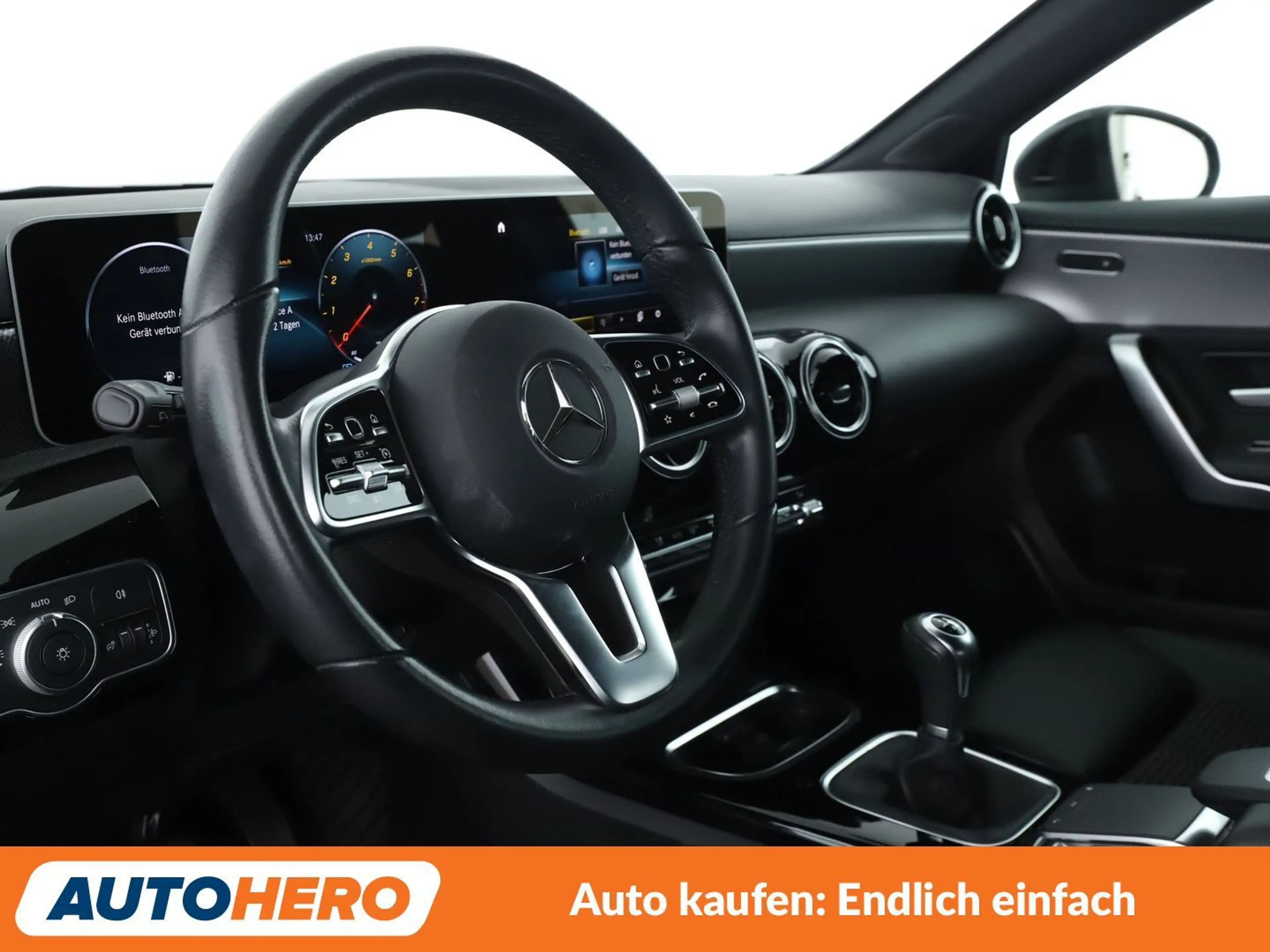 Mercedes-Benz A 200 A 200 *NAVI*TEMPO*CAM*PDC*SHZ*ALU*KLIMA* — photo 11