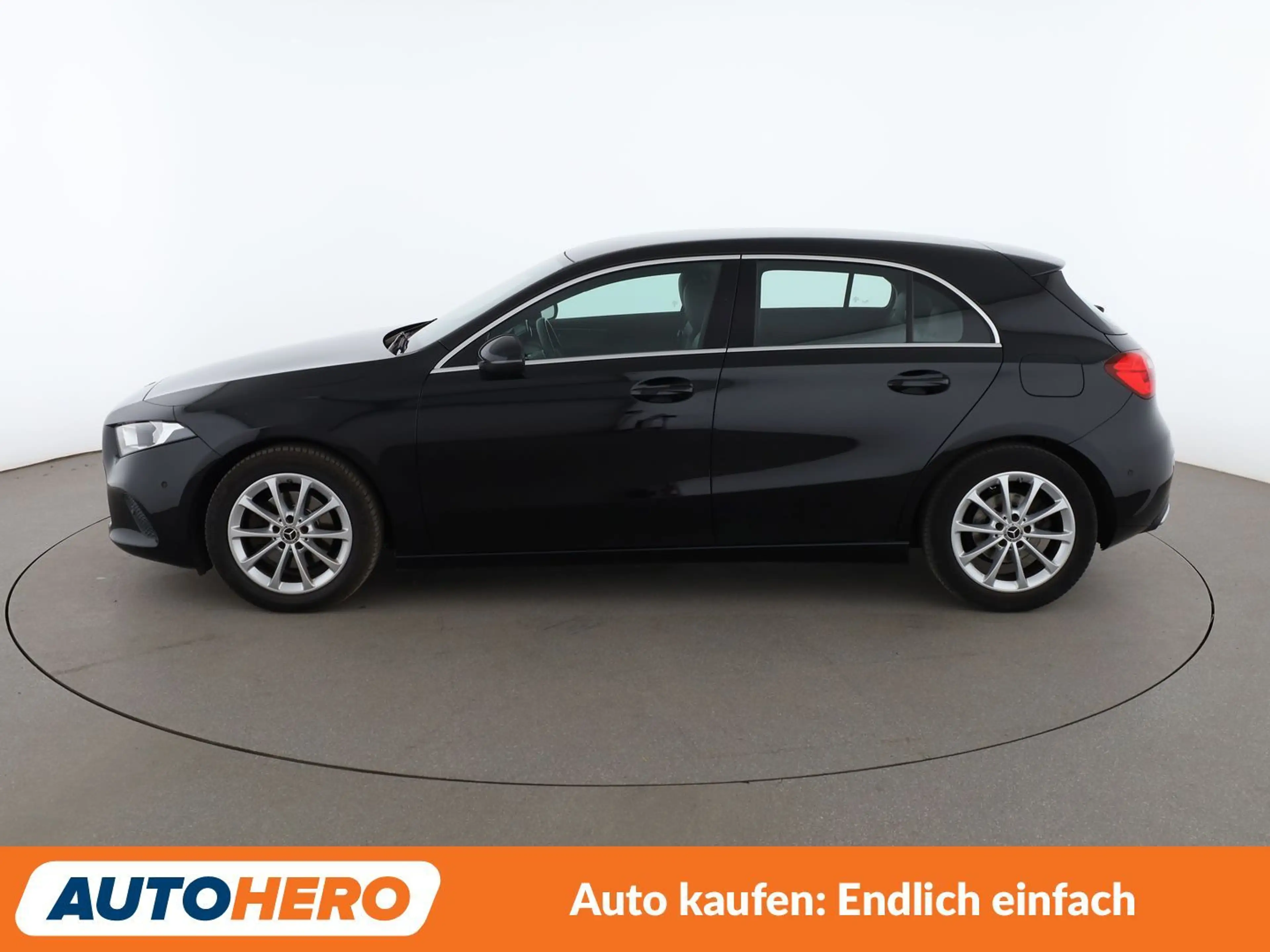 Mercedes-Benz A 200 A 200 *NAVI*TEMPO*CAM*PDC*SHZ*ALU*KLIMA* — photo 3