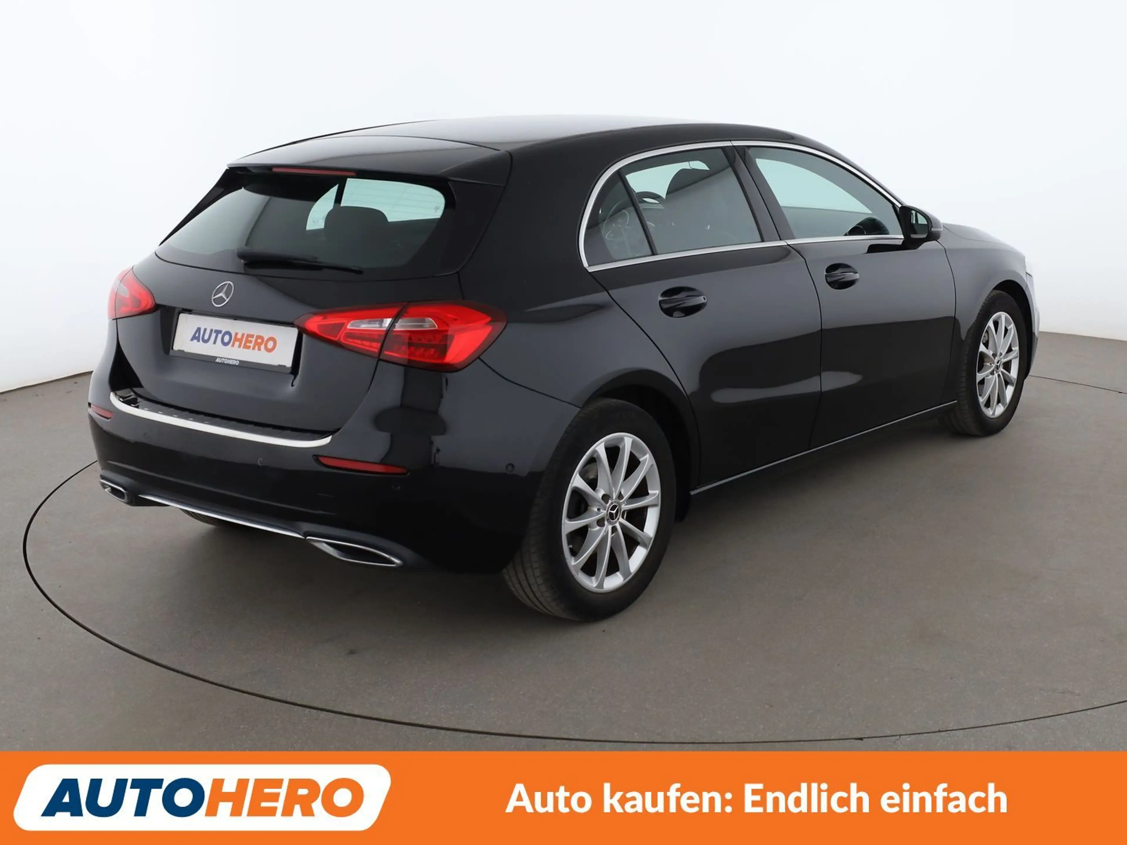 Mercedes-Benz A 200 A 200 *NAVI*TEMPO*CAM*PDC*SHZ*ALU*KLIMA* — photo 6