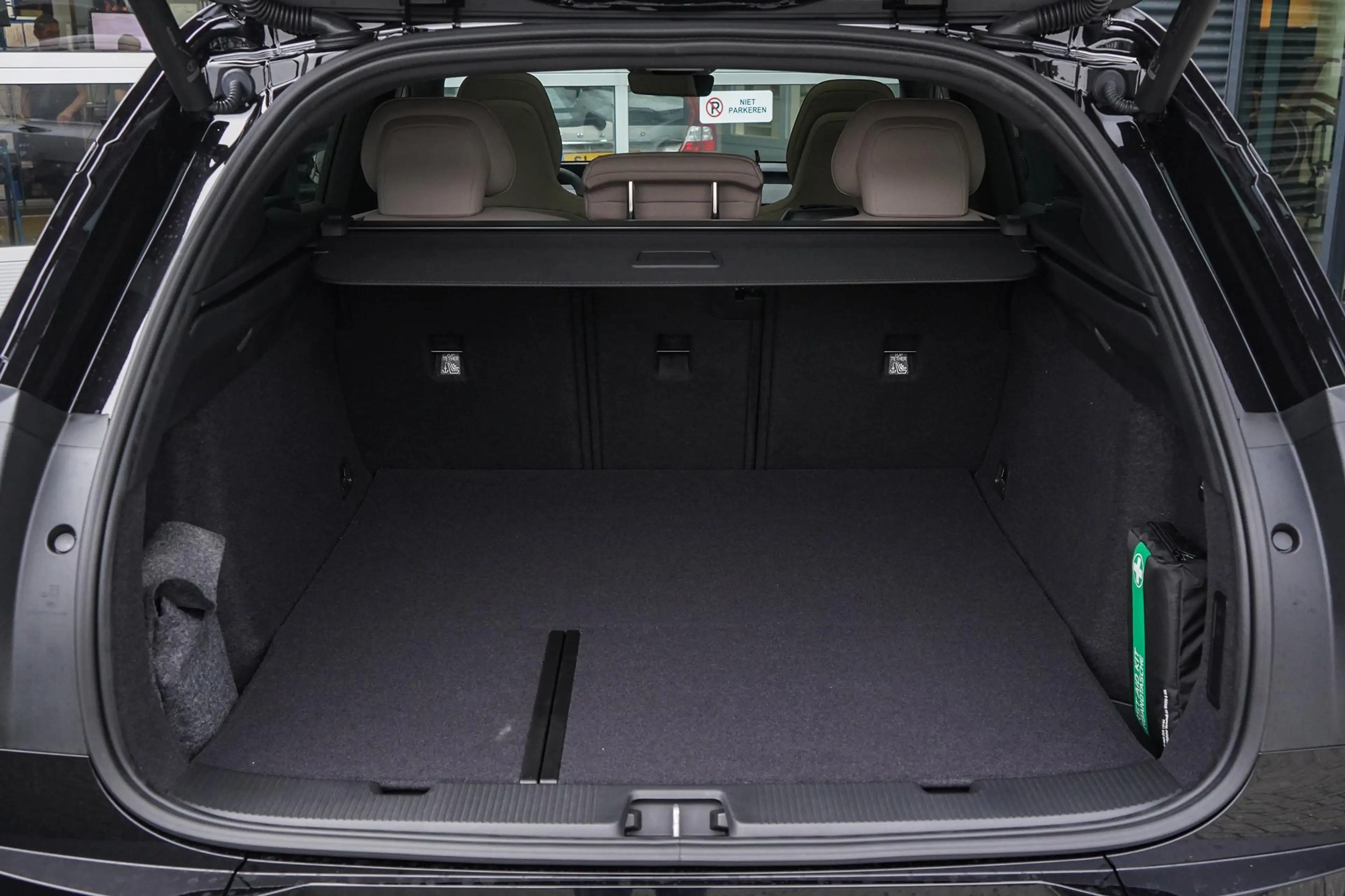 Volvo EX60 P10 AWD Ultra 95 kWh | Bowers & Wilkins | Stoel & — photo 10