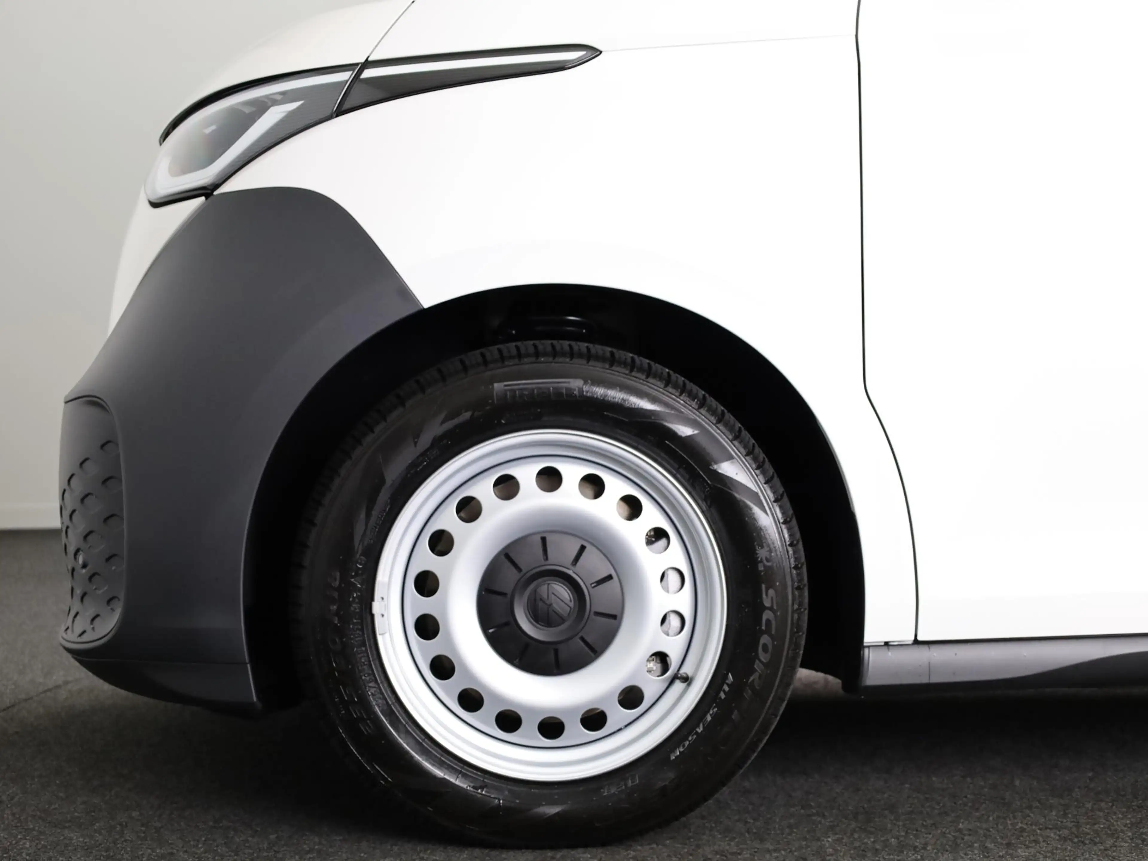 Volkswagen ID. Buzz Cargo Economy Business 59 kWh | App Connect | All-Season — photo 12