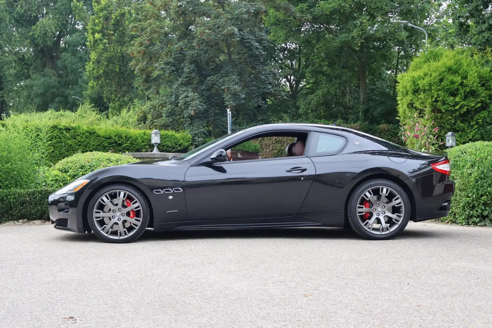 Maserati GranTurismo 4.7 S ZF-Automaat Schwarz - 1