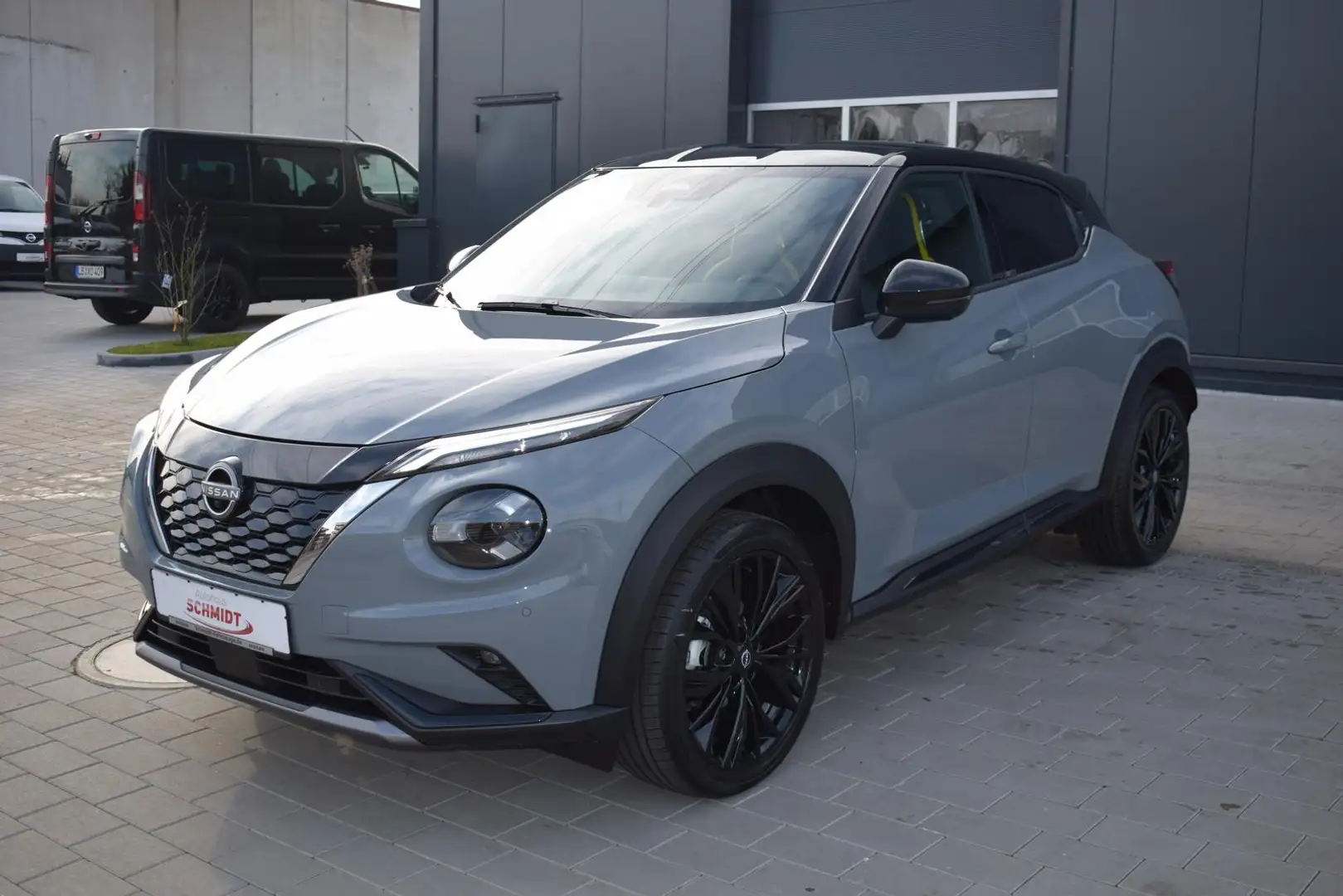 Nissan Juke 1.6 Hybrid N-Sport Technology Grau - 2