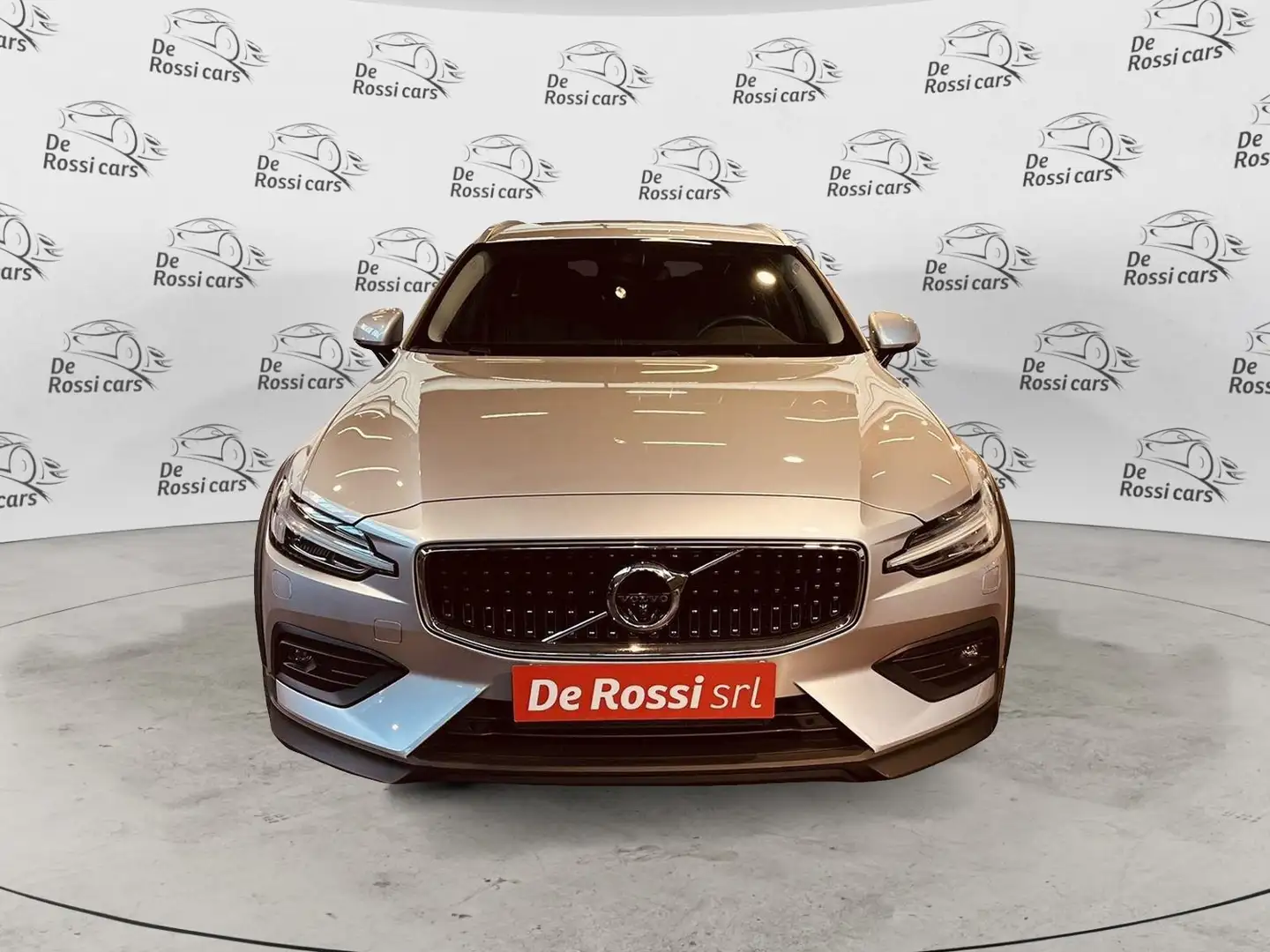 Volvo V60 Cross Country B4 (d) AWD Geartronic Business Pro Line Grigio - 2