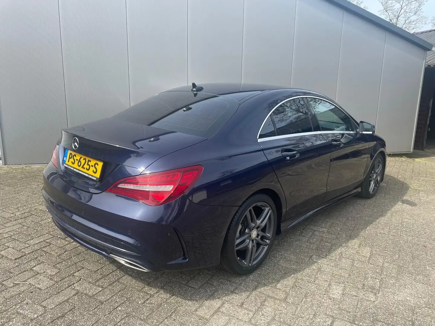 Mercedes-Benz CLA 180 Business Solution AMG | Xenon | Automaat Blauw - 2