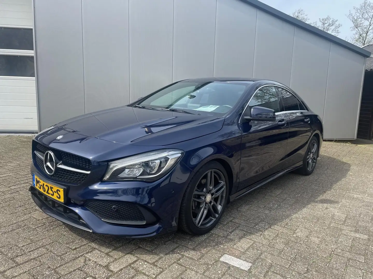 Mercedes-Benz CLA 180 Business Solution AMG | Xenon | Automaat Blauw - 1